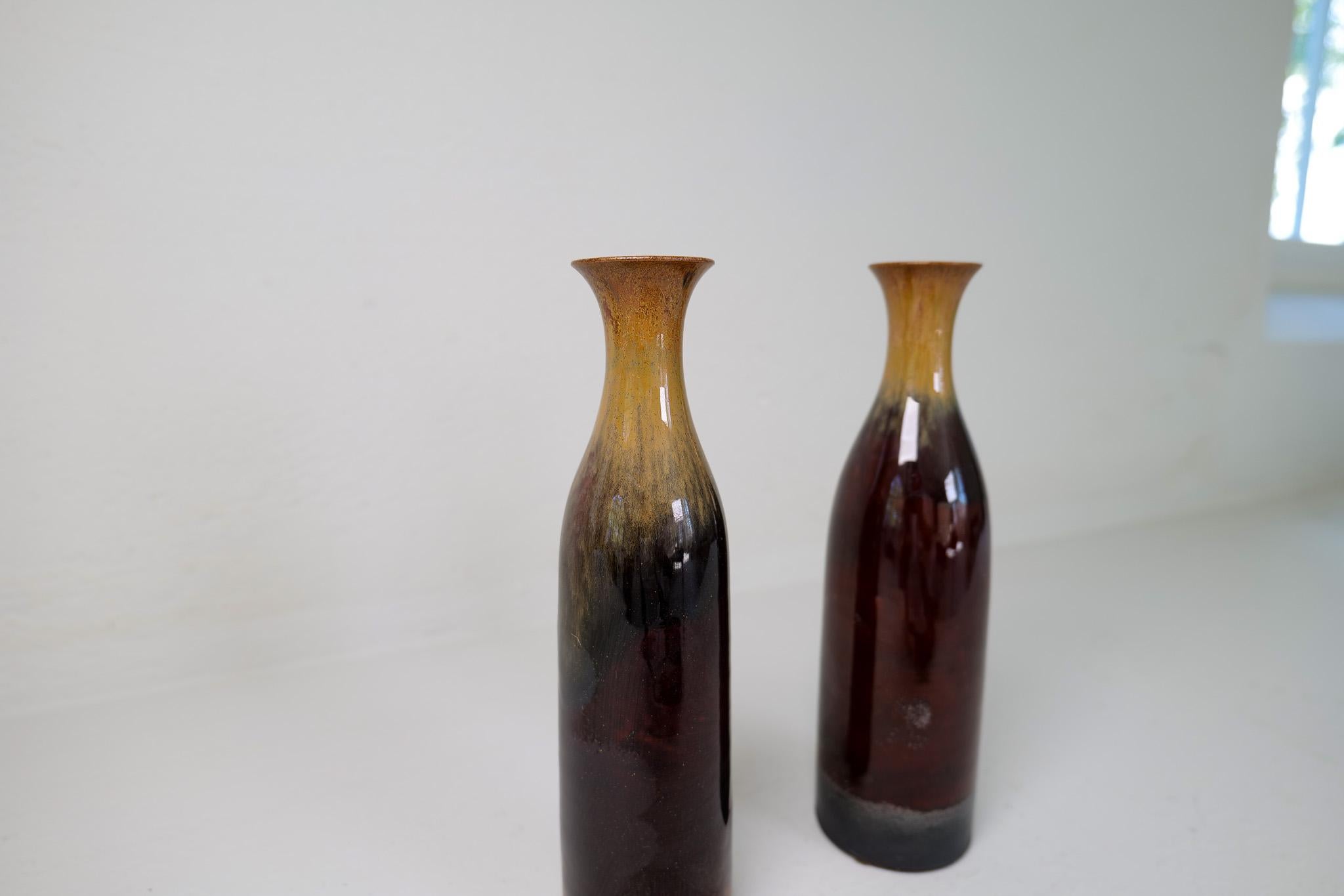 Scandinavian Modern Pair of Ceramic Vases/Bottles Carl-Harry Stålhane Sweden For Sale 3