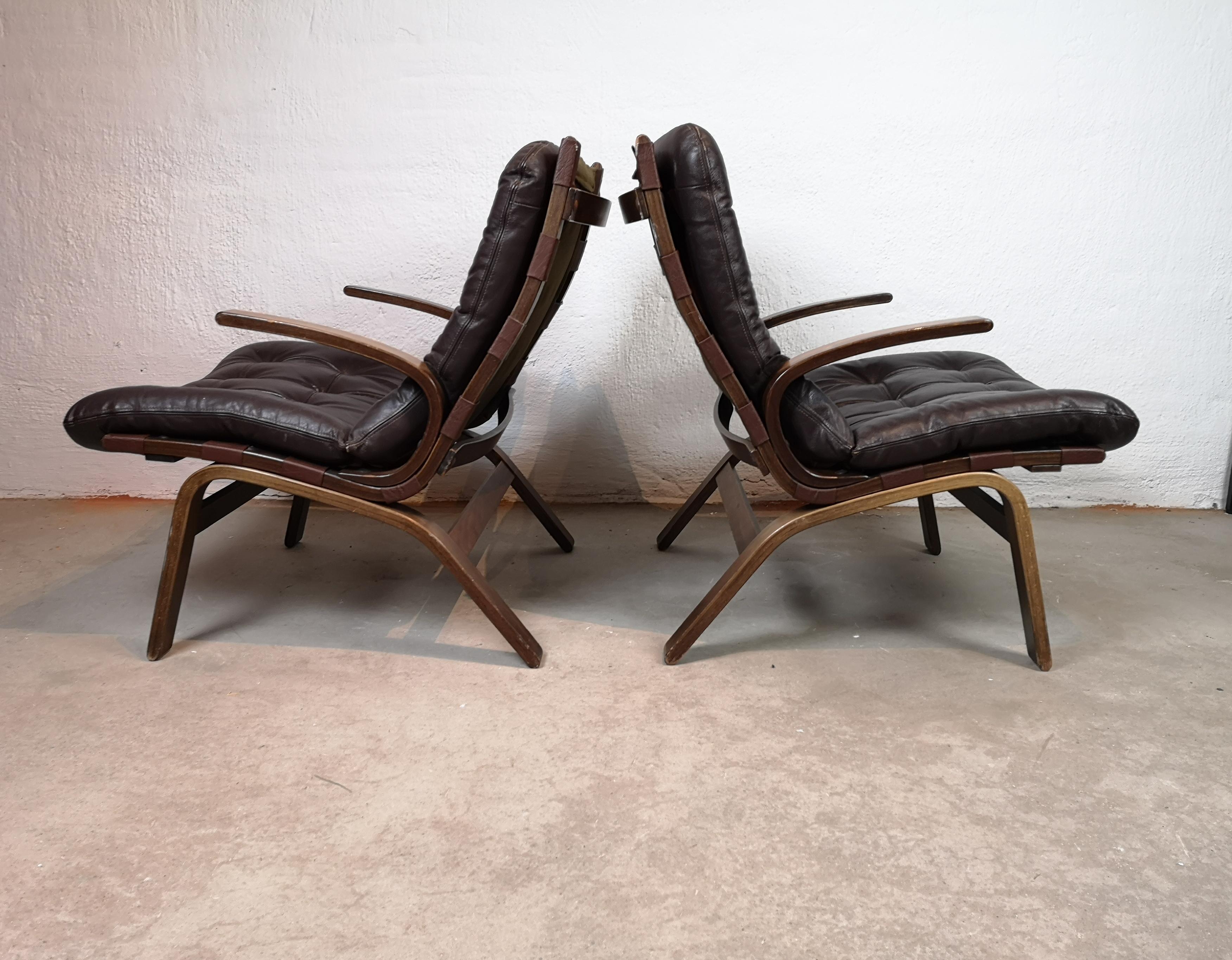 Danish Scandinavian Modern pair of Leather Easy Chairs, 1970s