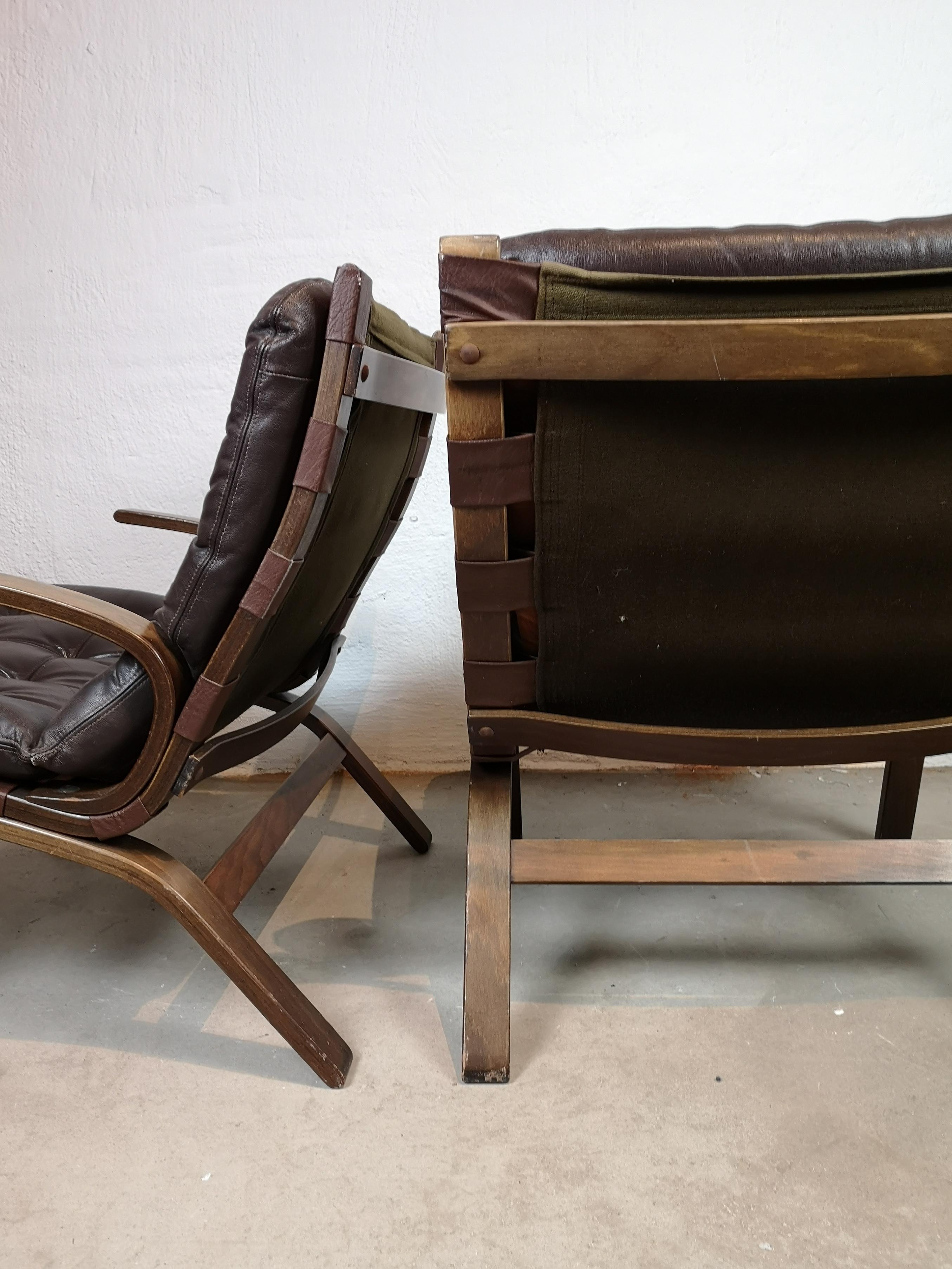 Late 20th Century Scandinavian Modern pair of Leather Easy Chairs, 1970s