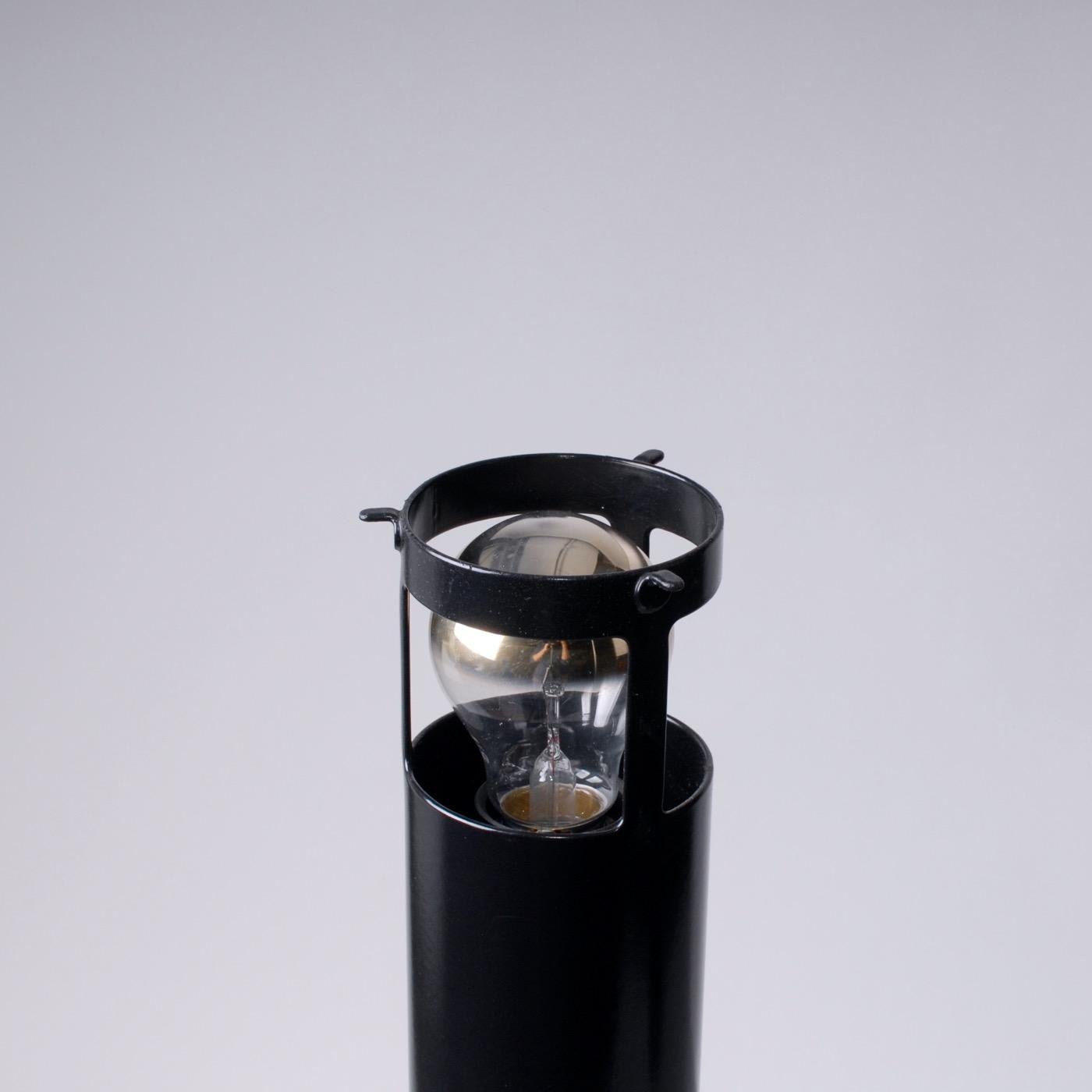 Scandinavian Modern Pair of Royal Copenhagen Black Steel Table Lamp, 1960 2