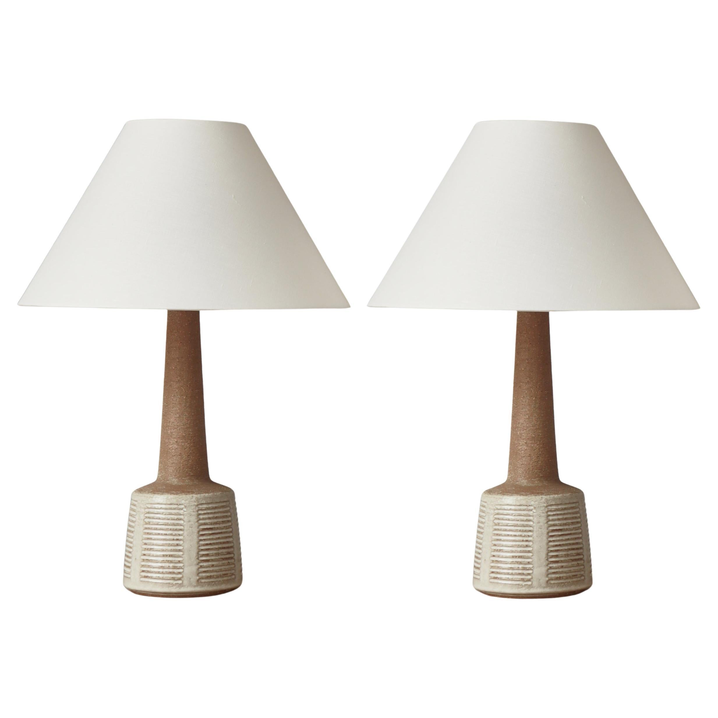 Coppia di lampade da tavolo in gres scandinavo di Palshus, Danimarca, anni '60 in vendita