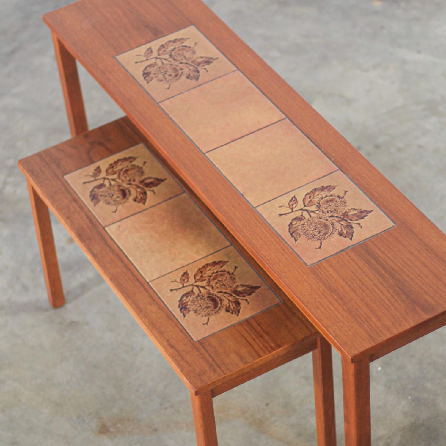 Scandinavian Modern Pair of Teak Nesting Sofa Console Tables w/Tile Insert Tops For Sale 9