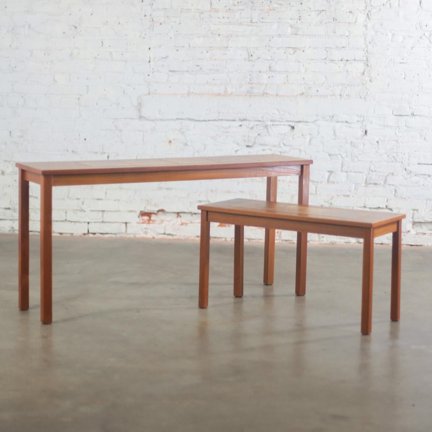 Scandinavian Modern Pair of Teak Nesting Sofa Console Tables w/Tile Insert Tops For Sale 10