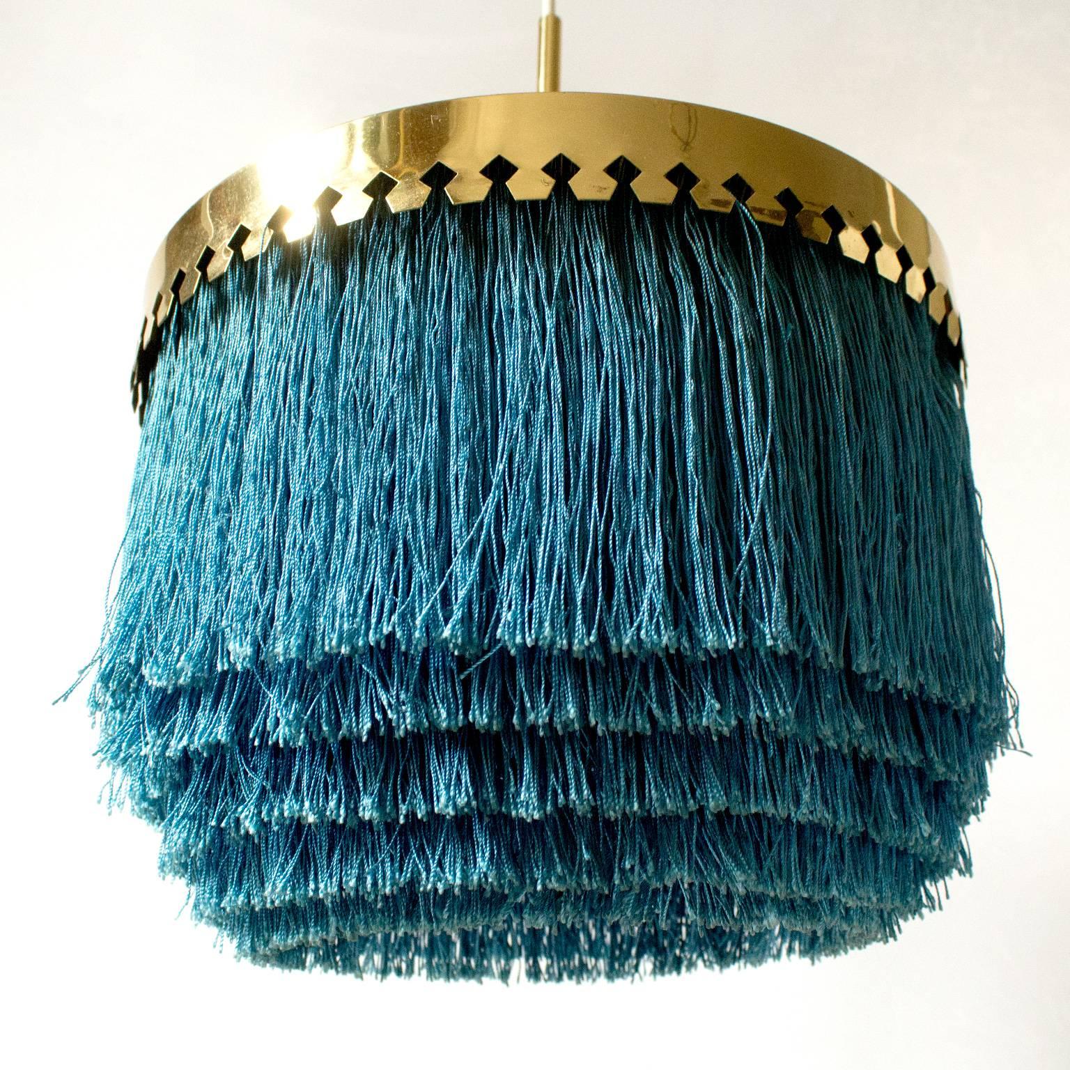 Skandinavische Moderne Pendelleuchte von Hans-Agne Jakobsson, Fringes Serie 1960er Jahre (Mitte des 20. Jahrhunderts) im Angebot