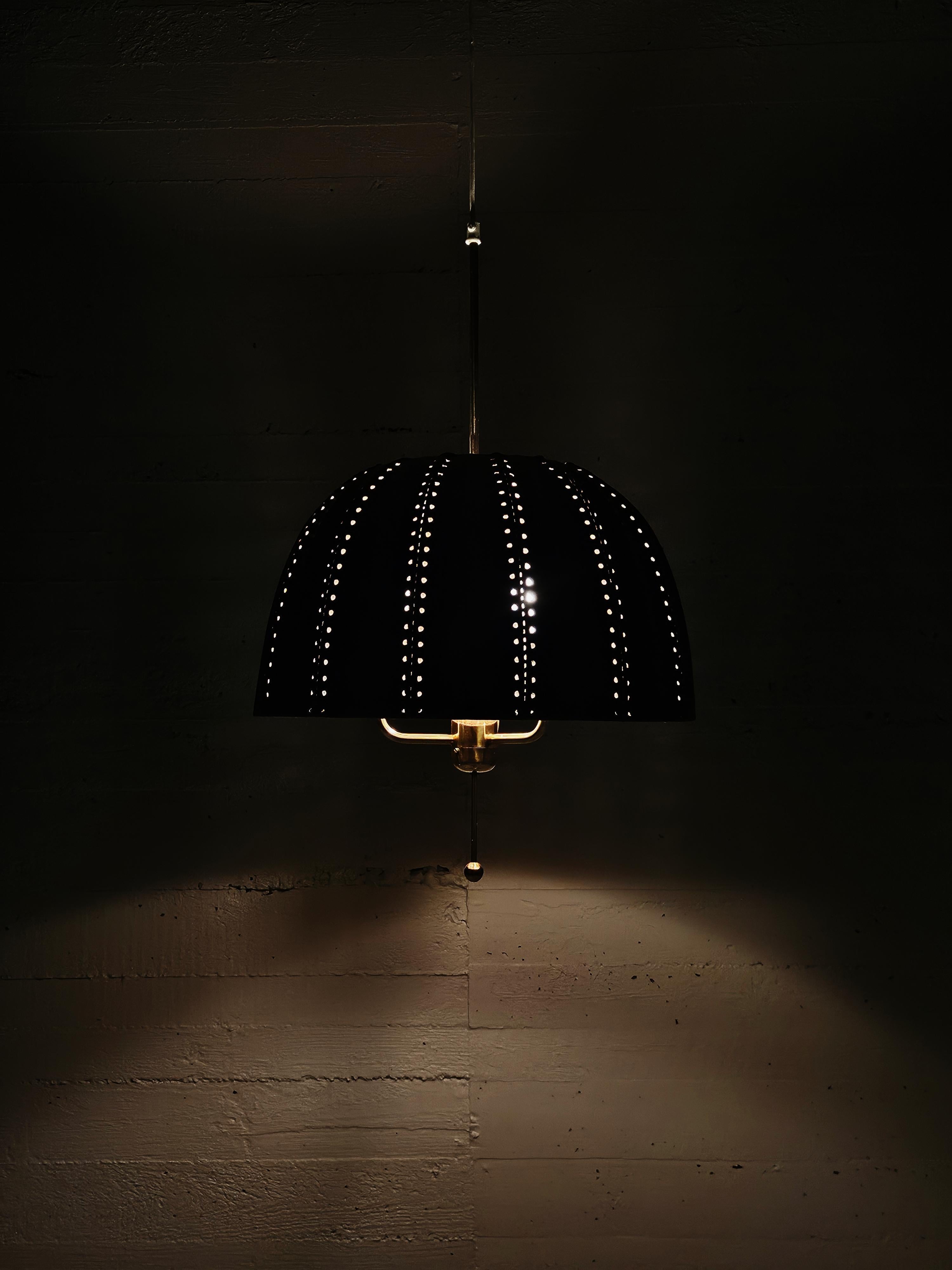 Scandinavian modern pendant 'Carolin' by Hans-Agne Jakobsson, Sweden, 1960s In Good Condition For Sale In Eskilstuna, SE