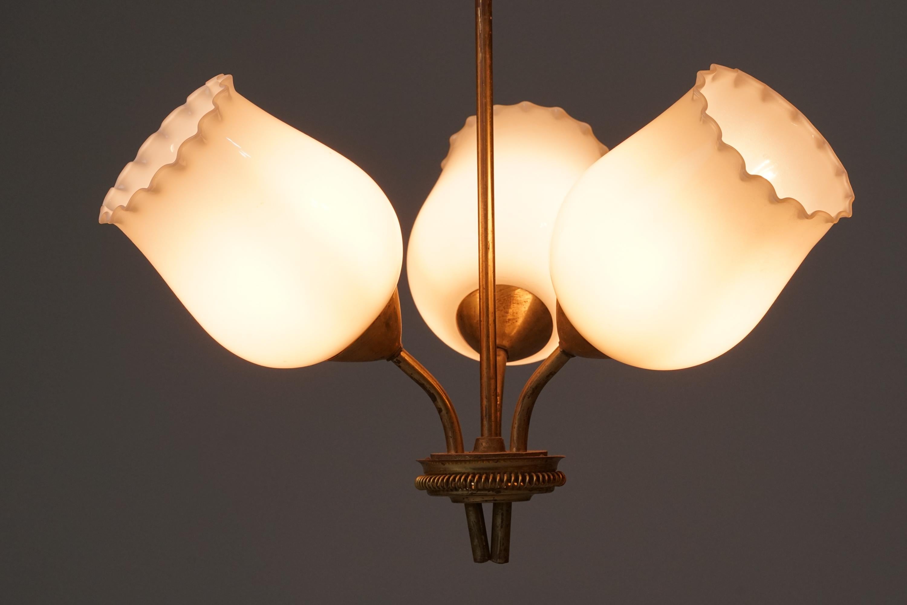 Scandinave moderne Pendentif The Modernity, Finlande, années 1950
