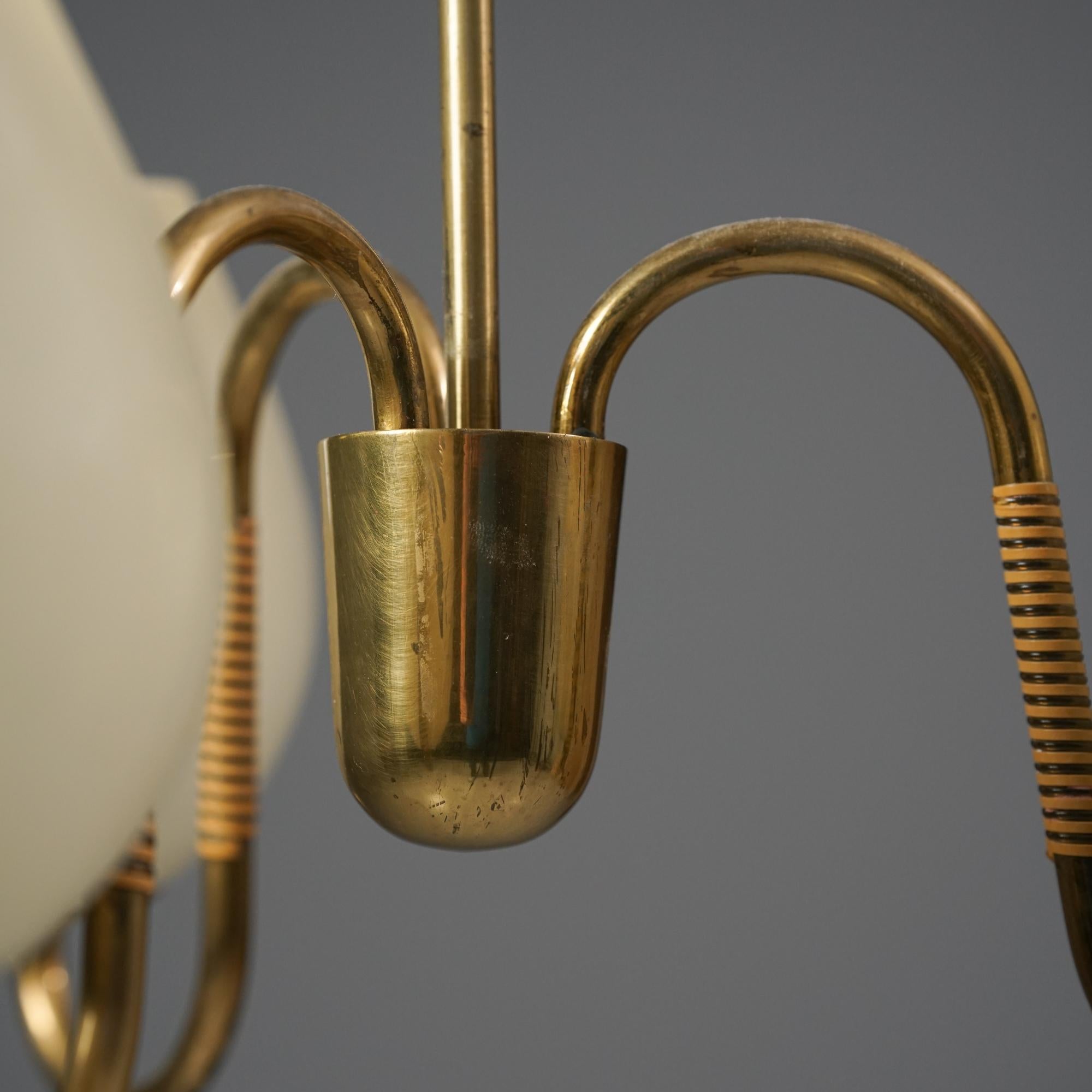 Finlandese Ciondolo The Modern Scandinavian, Finlandia, anni '50 in vendita