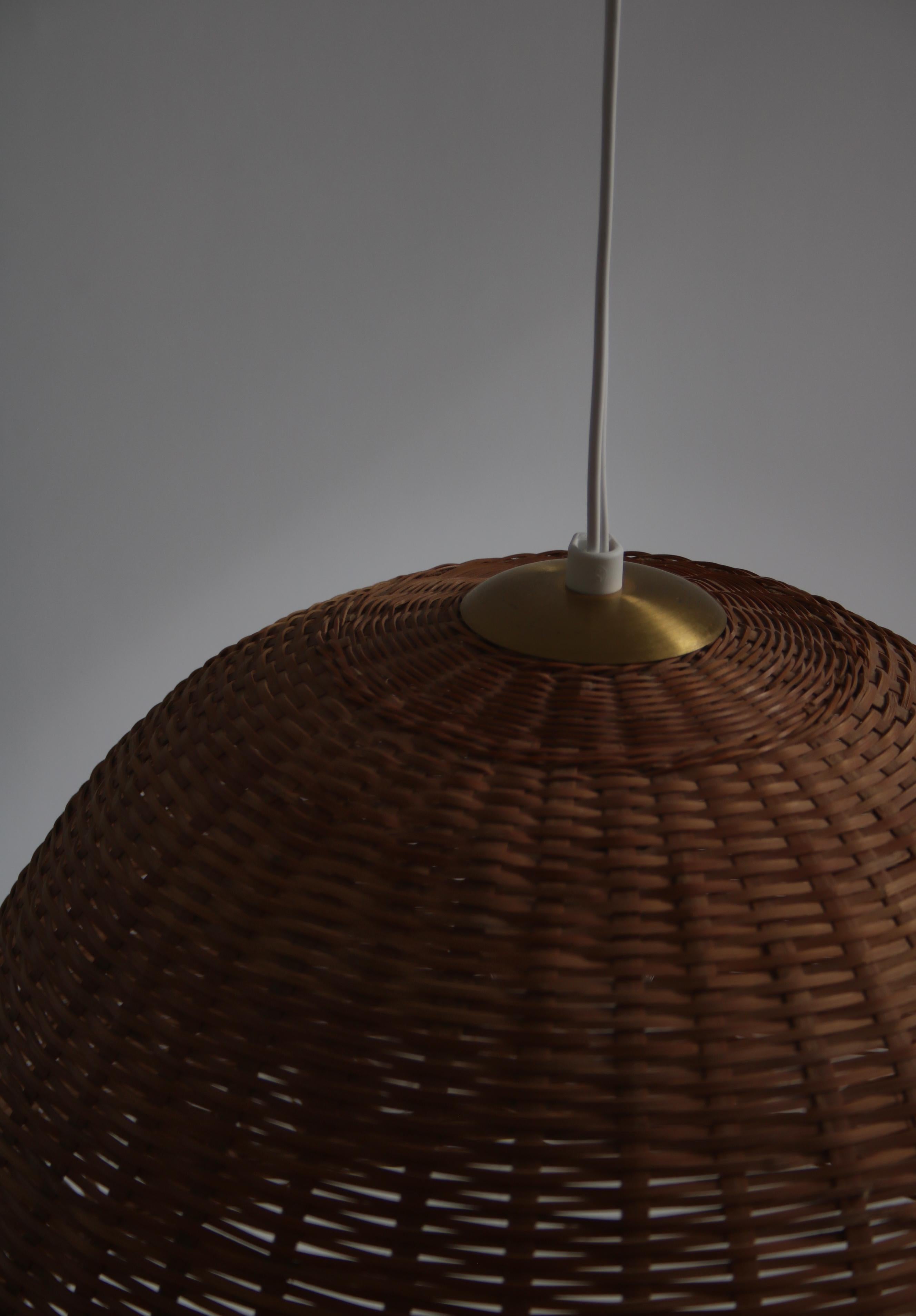 Scandinavian Modern Pendants in Wicker and Brass, 1970s, Denmark 1