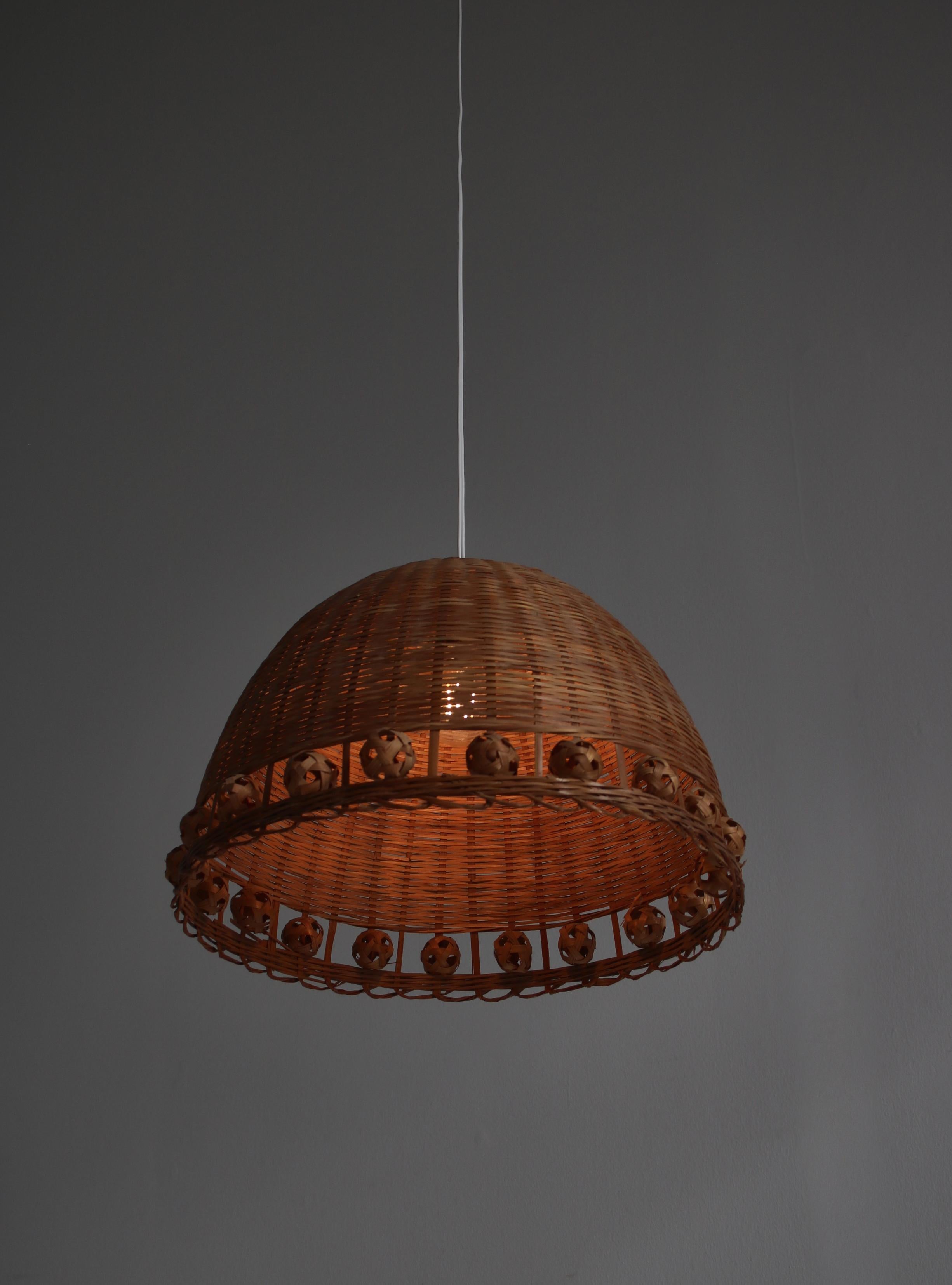 Scandinavian Modern Pendants in Wicker and Brass, 1970s, Denmark 2