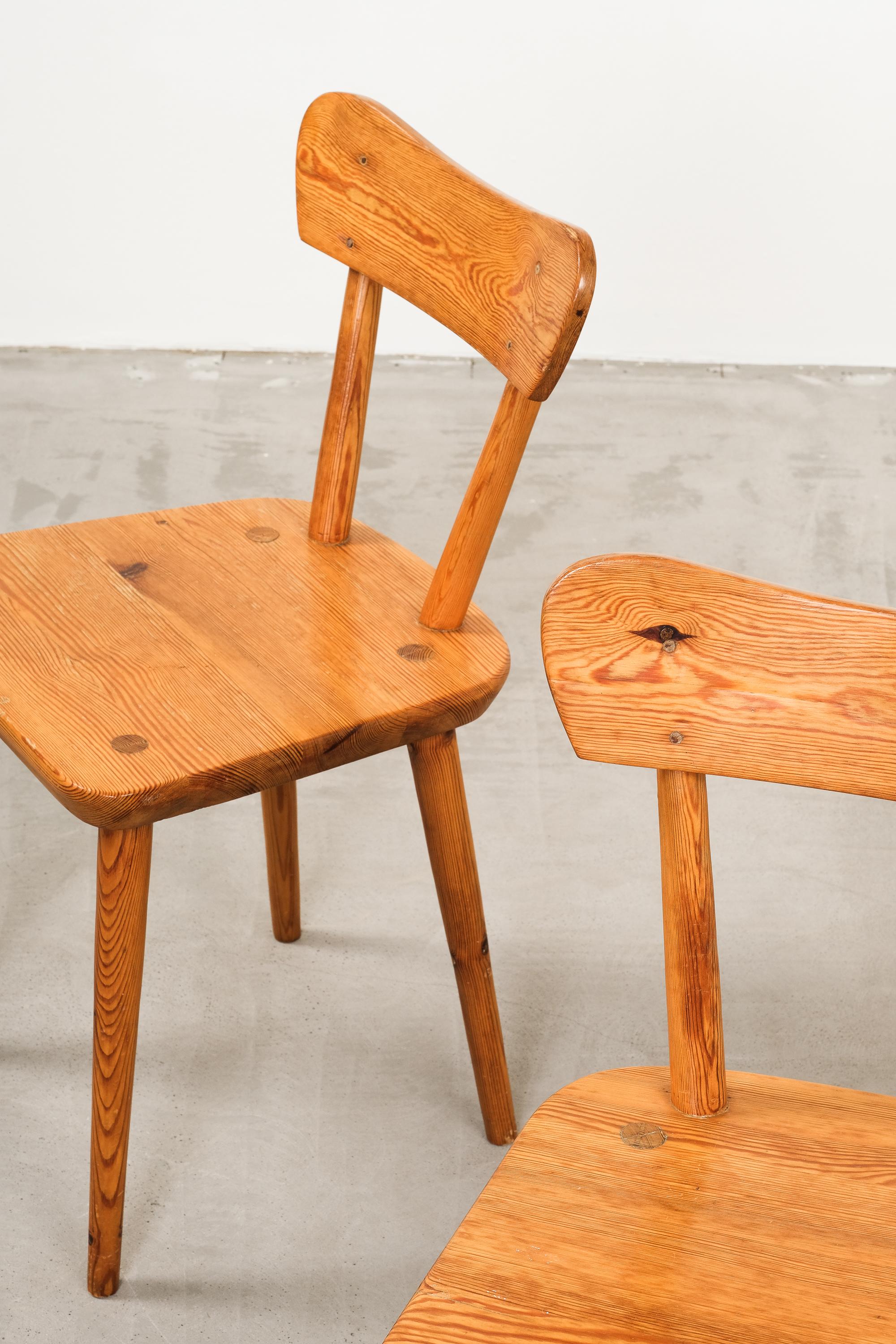 Late 20th Century Scandinavian Modern Pine Dining Chairs, 1970s For Sale