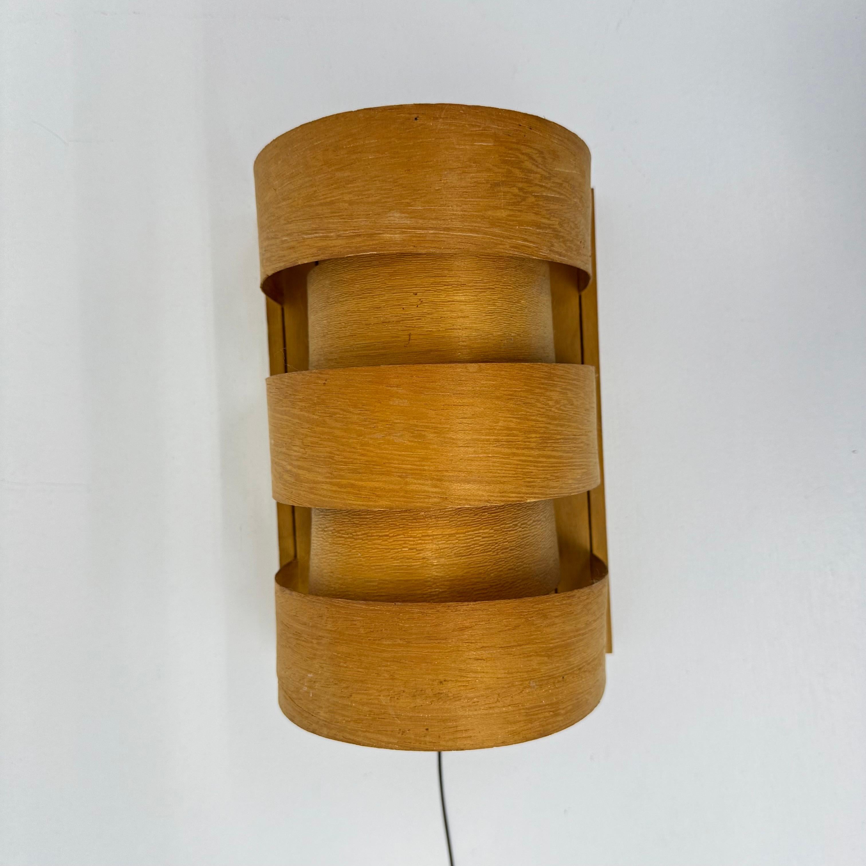 Scandinavian Modern Pine Wall Light by Hans Agne Jakobsson for Markaryd, Sweden For Sale 8