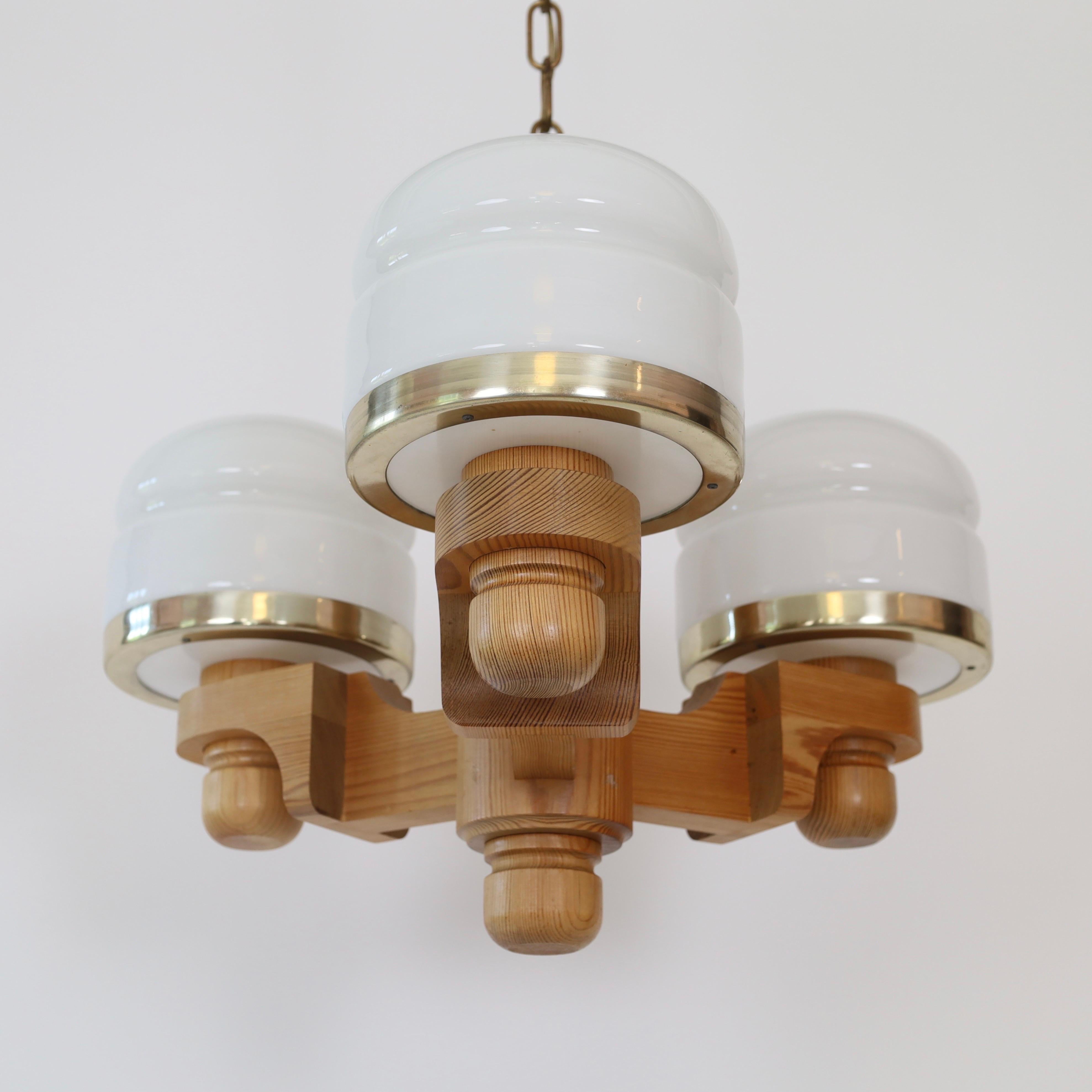 Scandinavian Modern Pine wood Chandelier by Jan Wickelgren, 1970s, Sweden 2