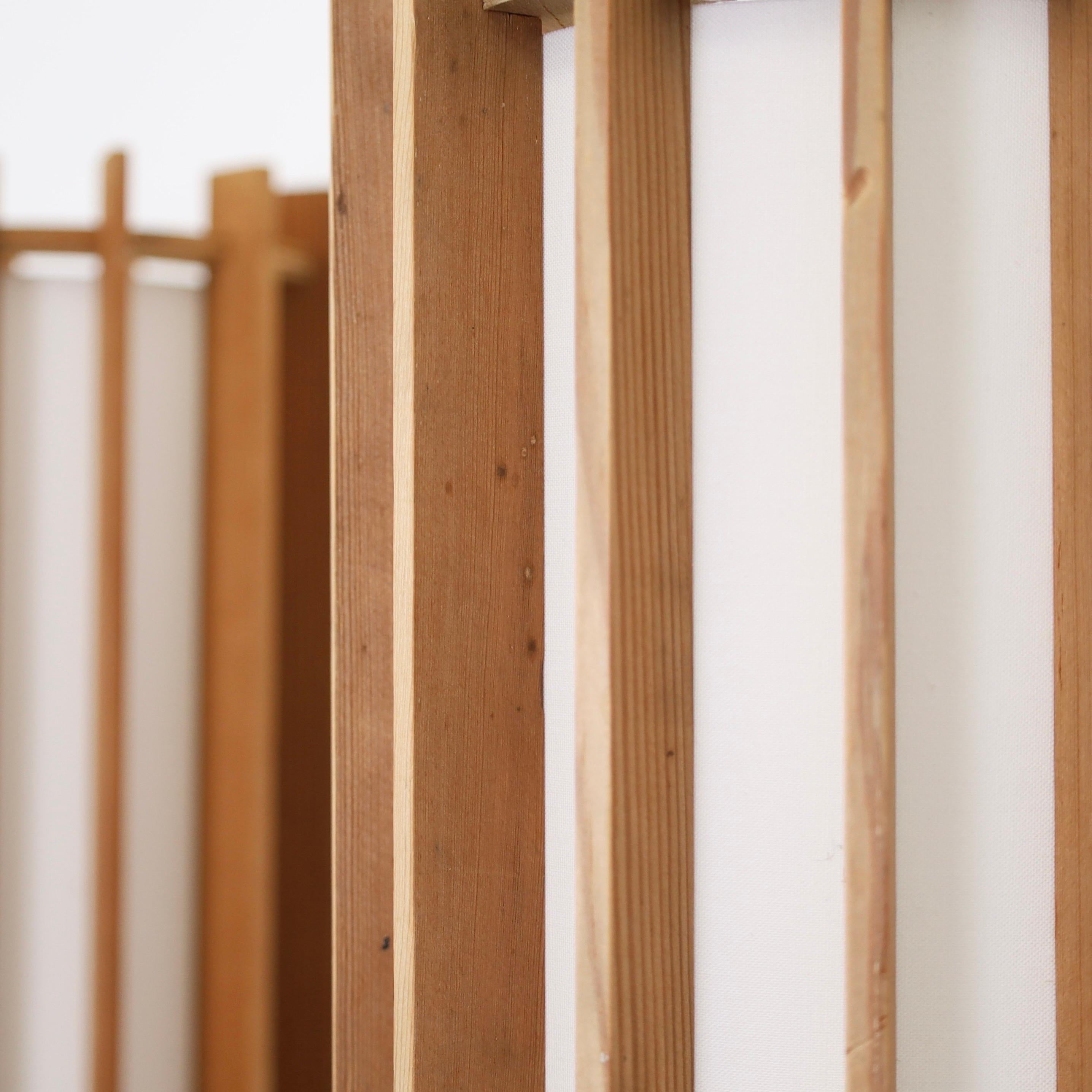 Scandinavian Modern Pine wood Wall lamps by Ib Fabiansen, 1960s, Denmark For Sale 1