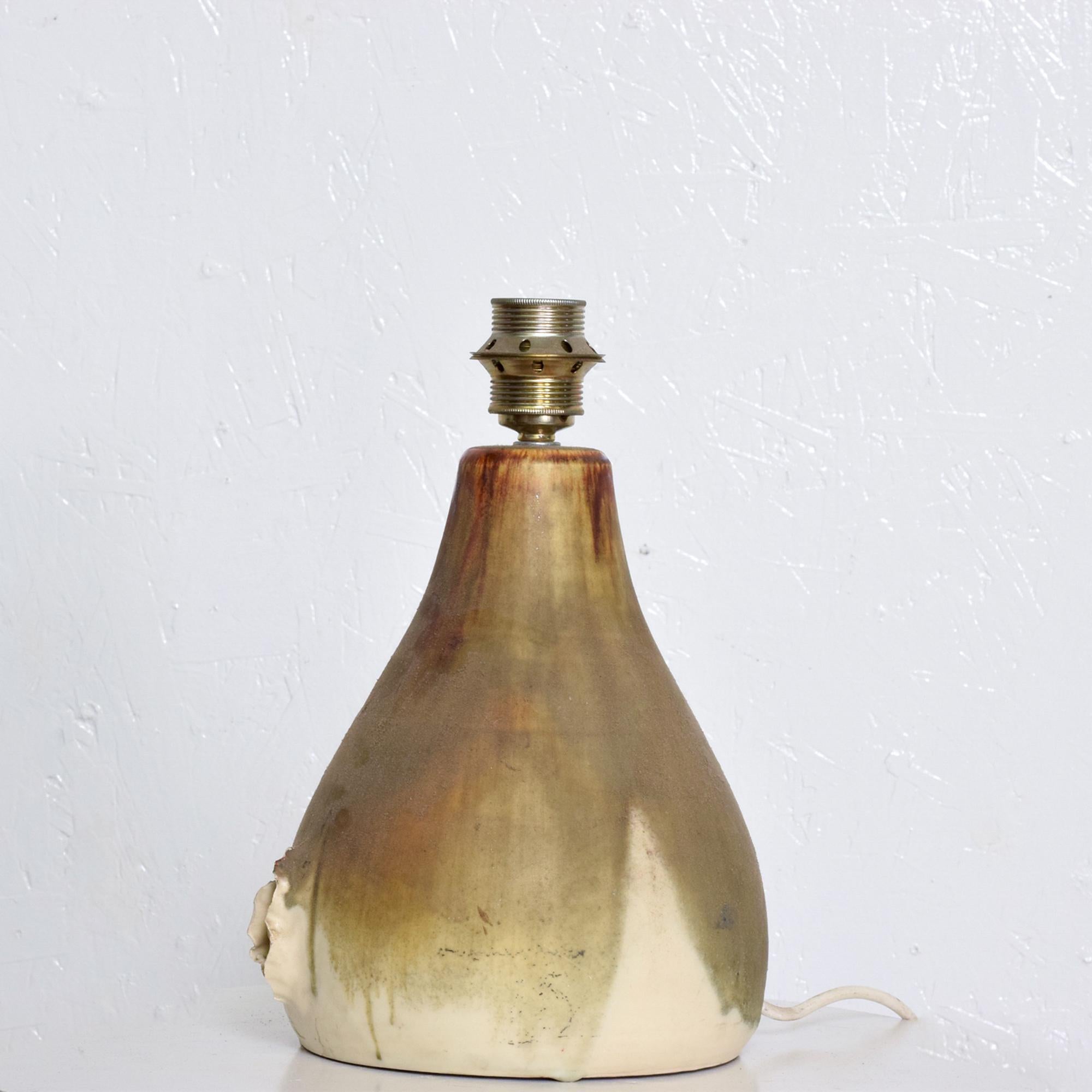  Moderne Keramik-Tischlampe „Flaven Lava“ aus Keramik mit Tropfglasur, Dänemark, 1960er Jahre (Dänisch) im Angebot