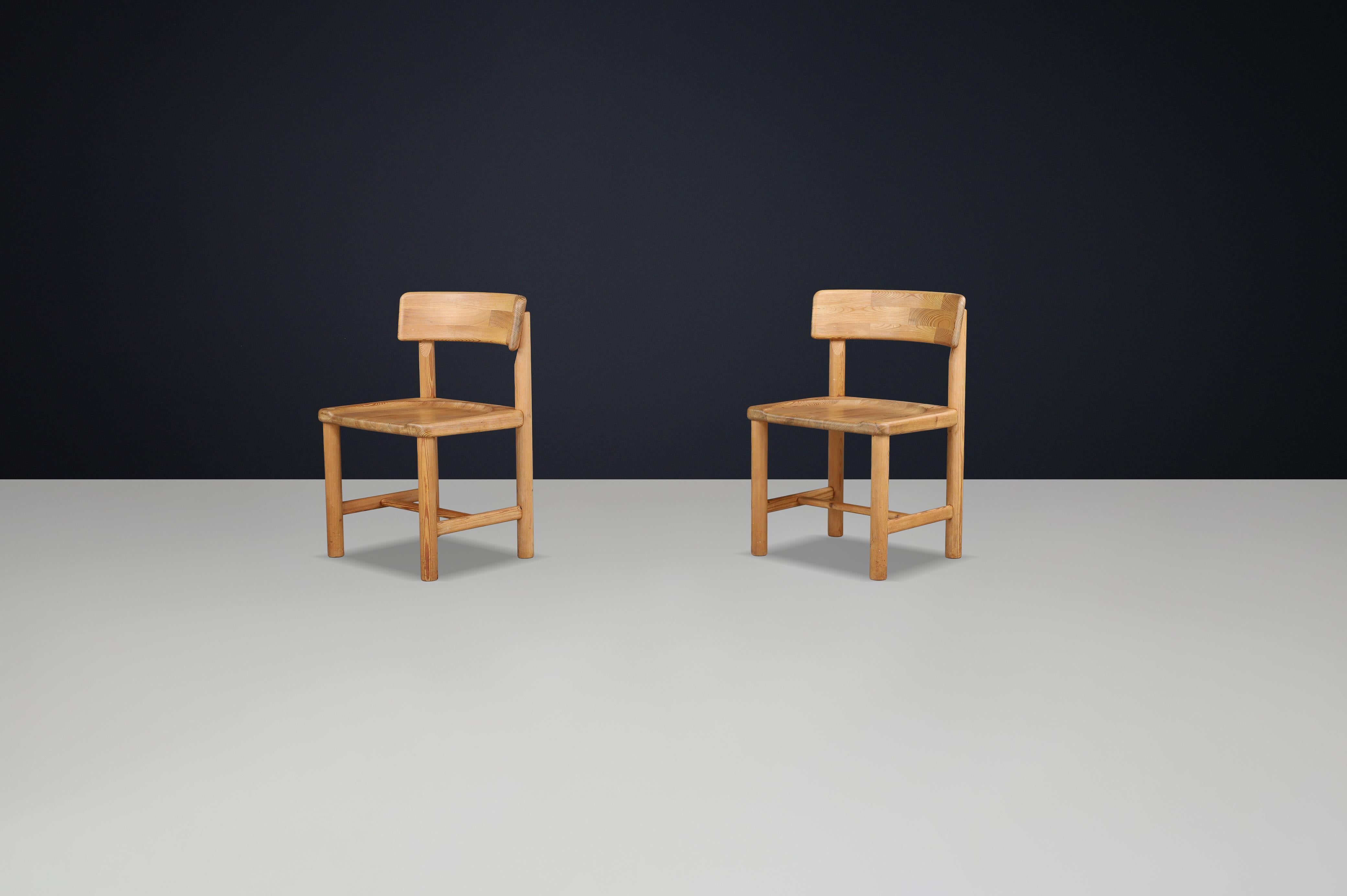 Late 20th Century Scandinavian Modern Rainer Daumiller Side Chairs for Hirtshals Savvaerk, Denmark For Sale