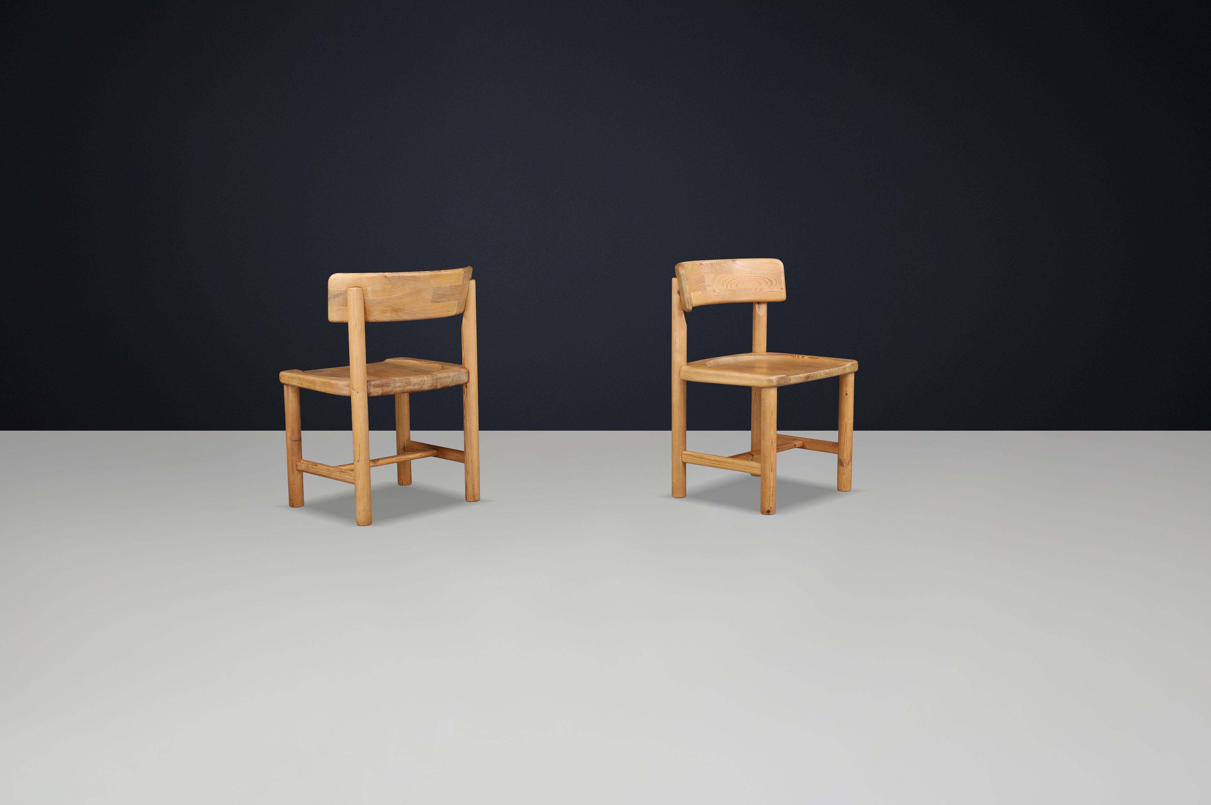 Scandinavian Modern Rainer Daumiller Side Chairs for Hirtshals Savvaerk, Denmark For Sale 1
