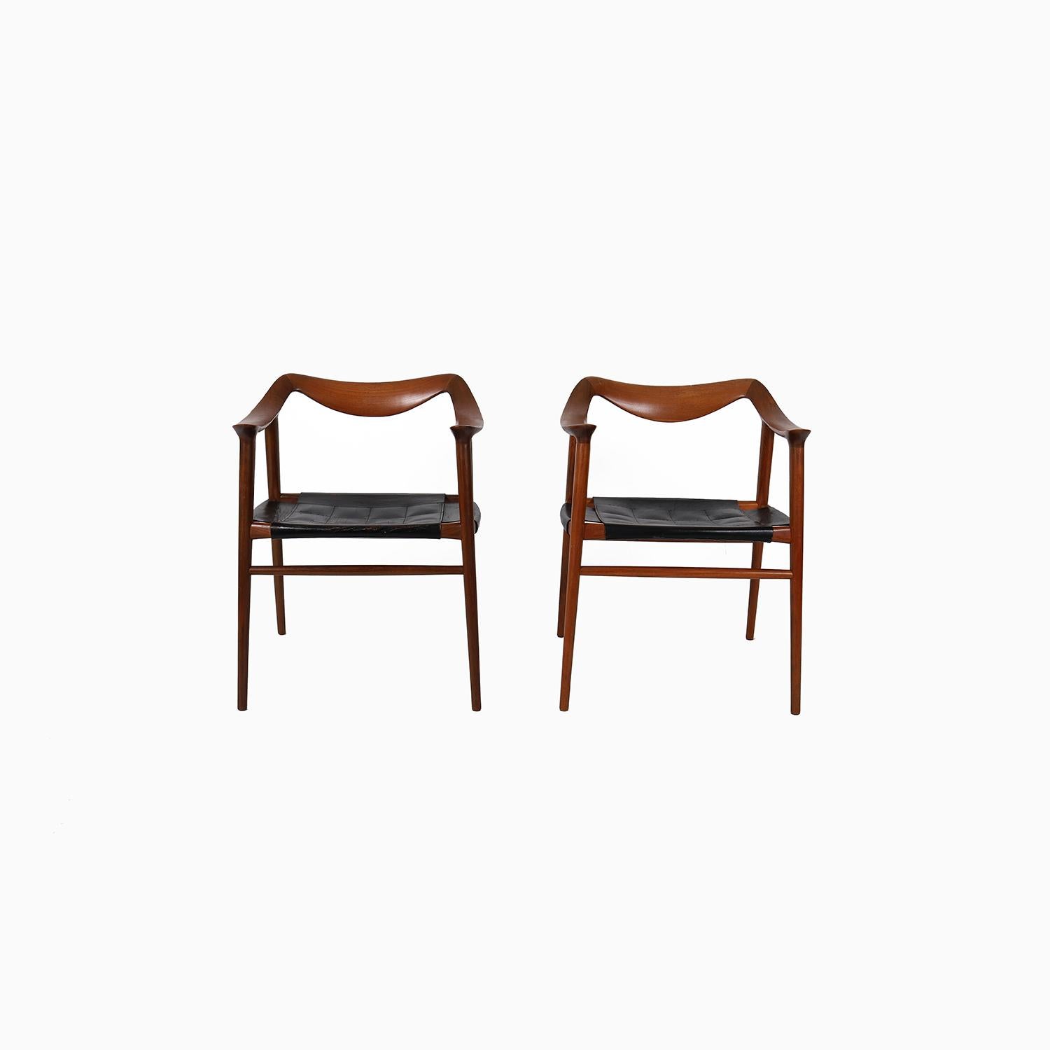 A beautiful design by Norwegian designers Rastad & Relling for Gustav Bauhus. These chairs have a very expressive arm design. A light weight sculpted profile. Seats retain their original quilted leather. Price is per chair.

Professional, skilled