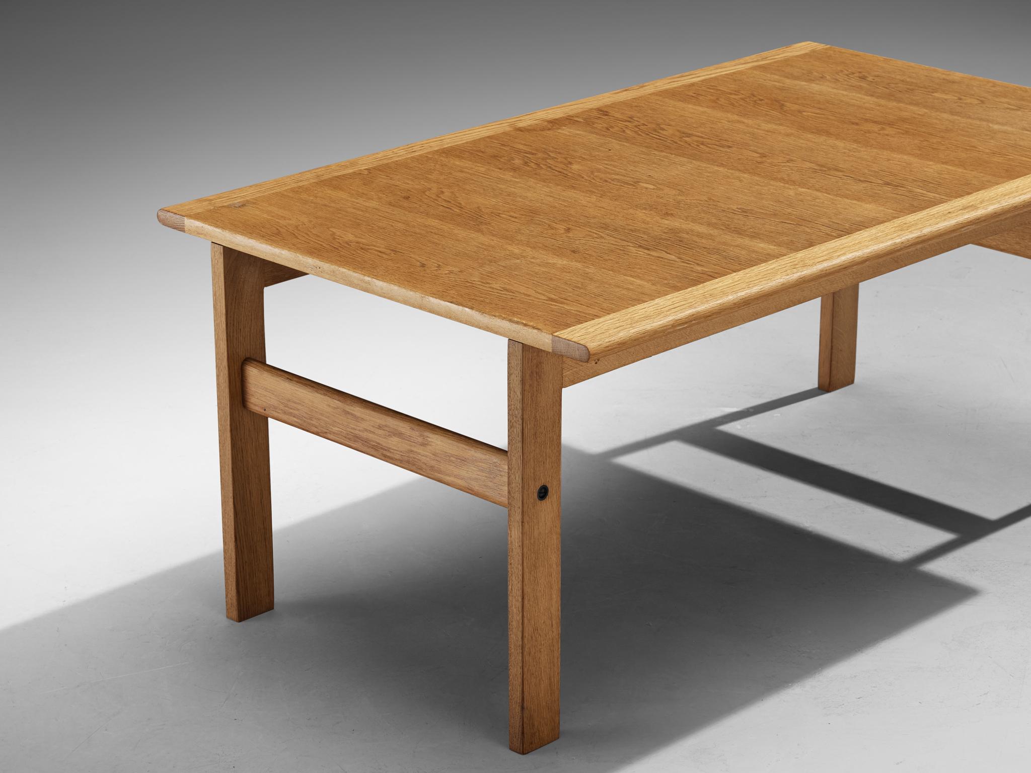 Scandinavian Modern Rectangular Coffee Table in Oak For Sale 2