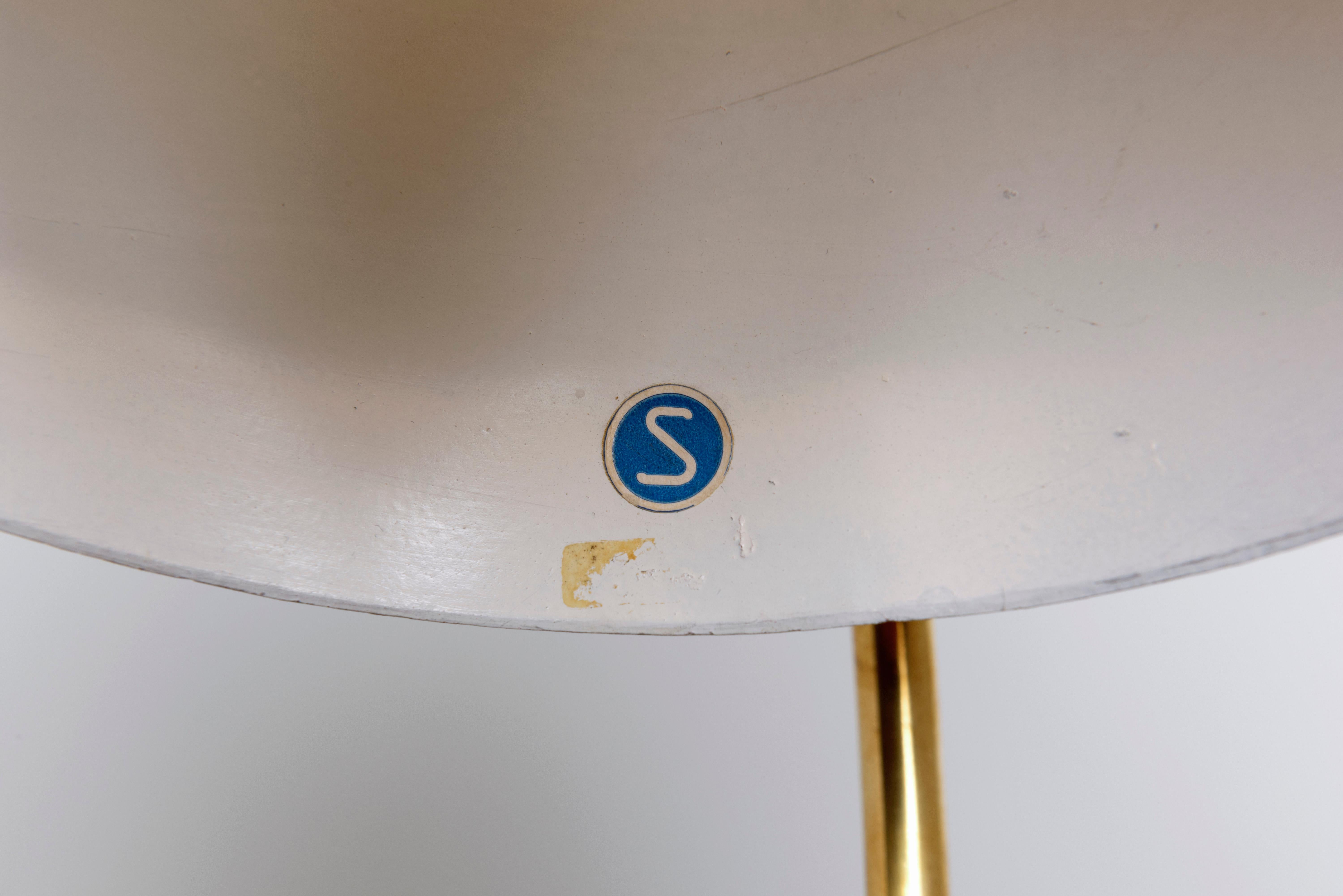 Scandinavo moderno Lampada da tavolo a zampa di gallina rossa The Modern Scandinavian di Ewa Varnamo, anni '50 in vendita