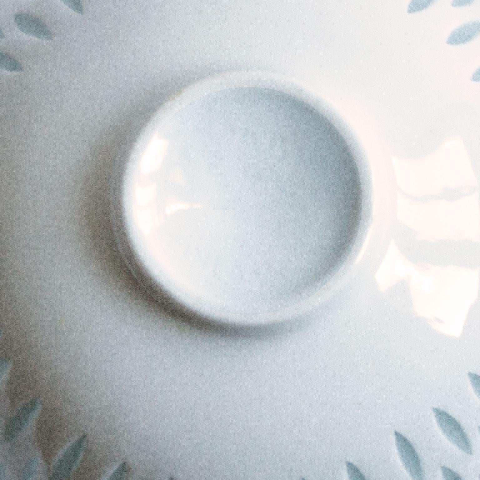 Hand-Crafted Pair of Scandinavian Modern Porcelain Bowl by Friedl Holzer-Kjellberg, Arabia For Sale