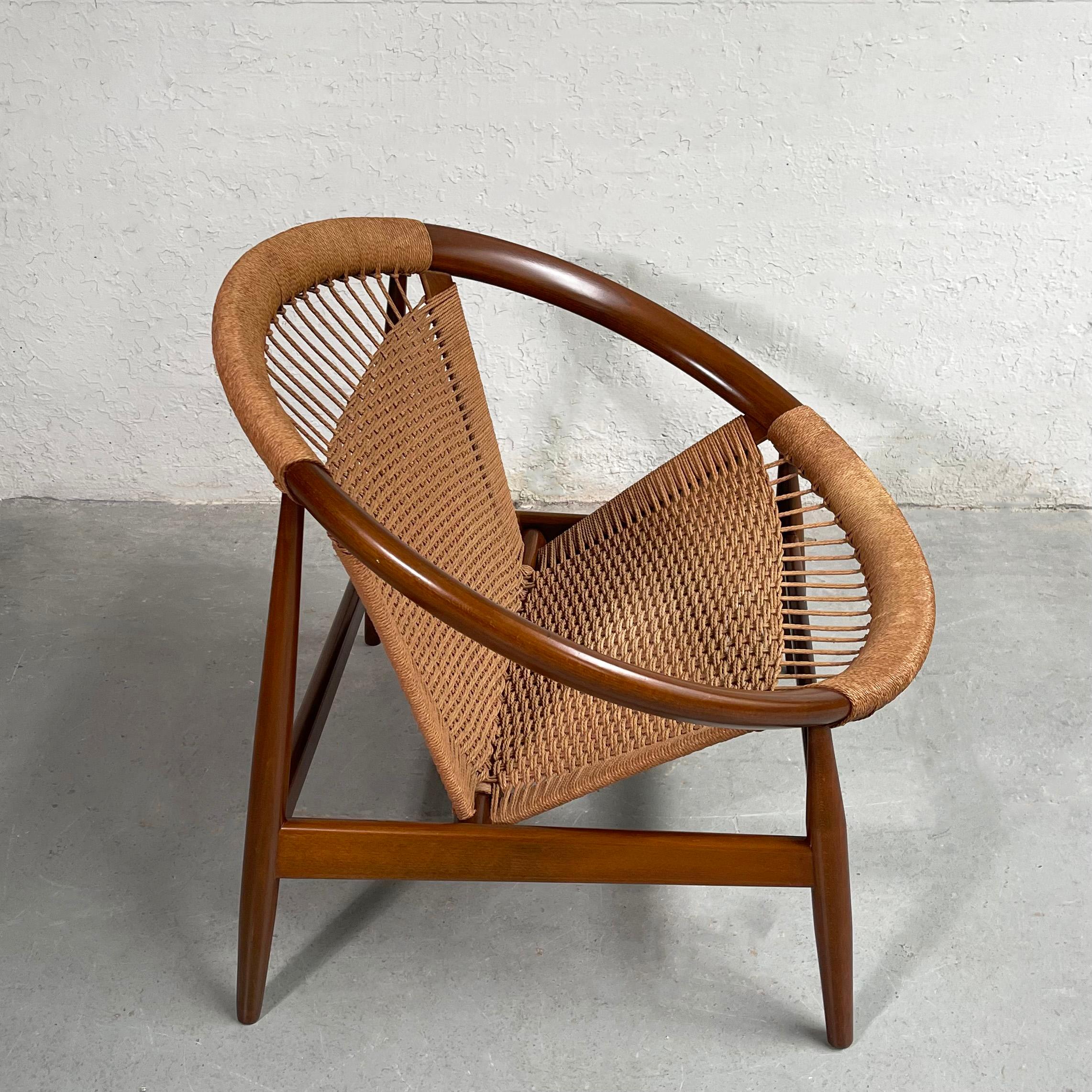 Scandinavian Modern Ringstol Woven Hoop Chair by Illum Wikkelsø 4