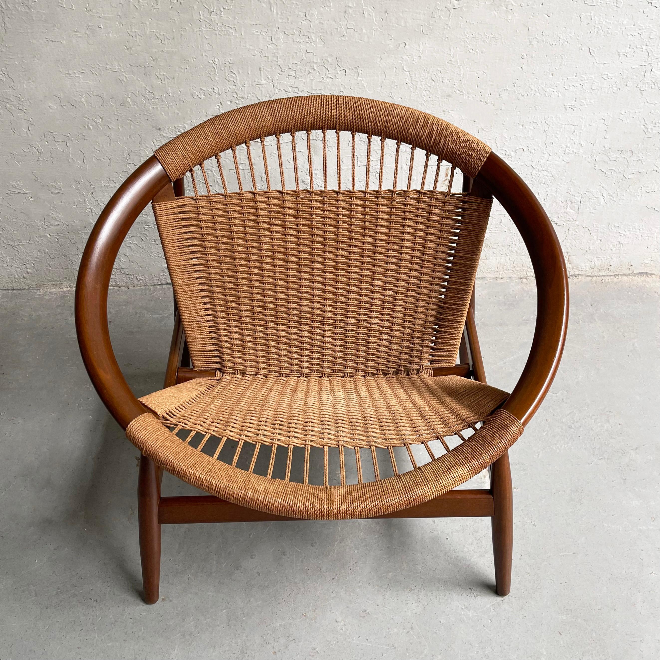 Scandinavian Modern Ringstol Woven Hoop Chair by Illum Wikkelsø In Good Condition In Brooklyn, NY