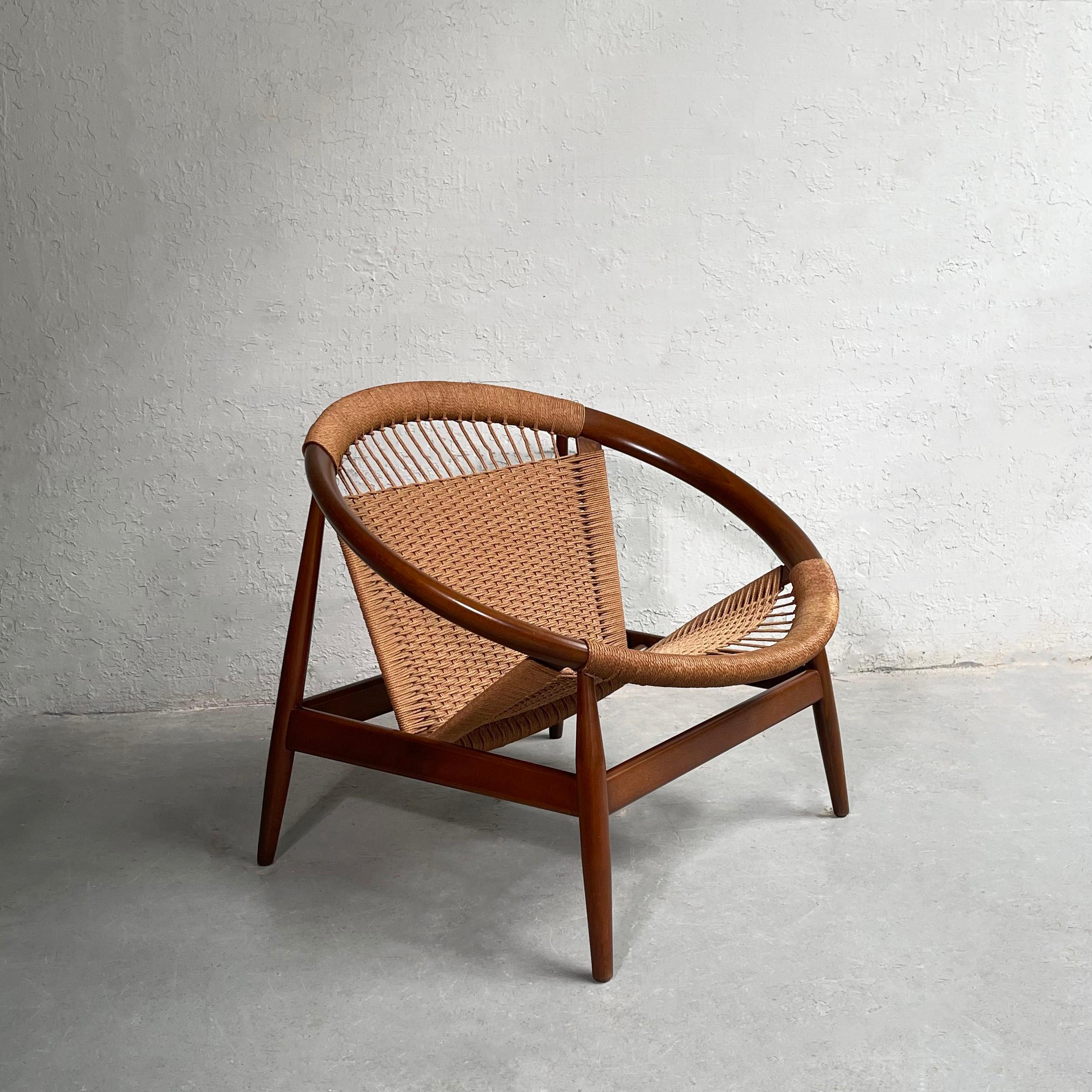 Scandinavian Modern Ringstol Woven Hoop Chair by Illum Wikkelsø 3