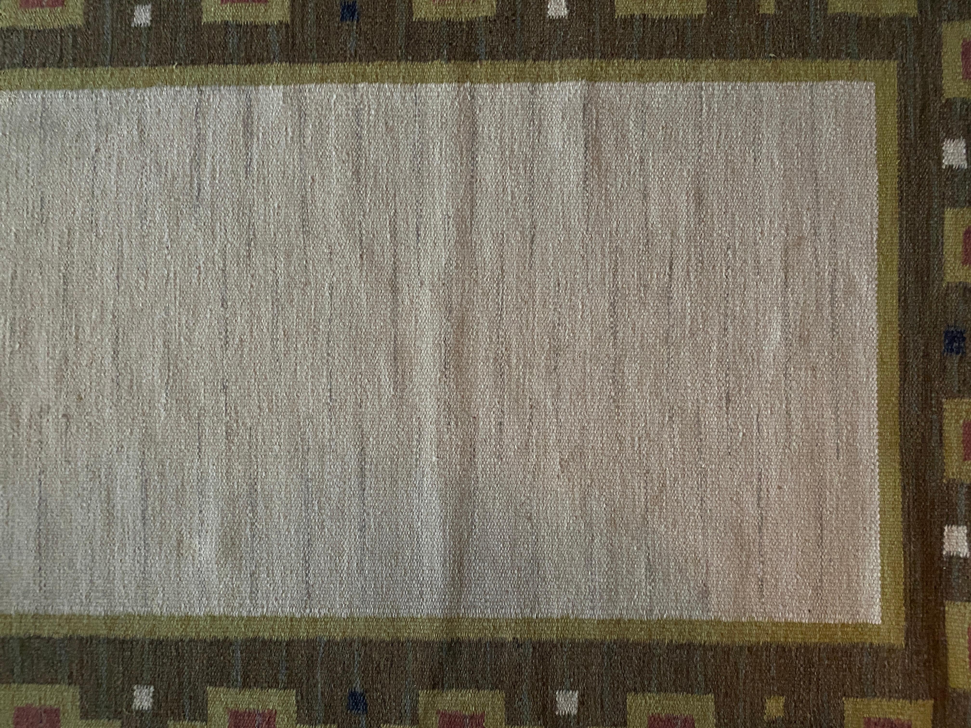 Scandinavian Modern Röllakan Pink and White Flatweave Rug, Sweden, 1960s For Sale 1