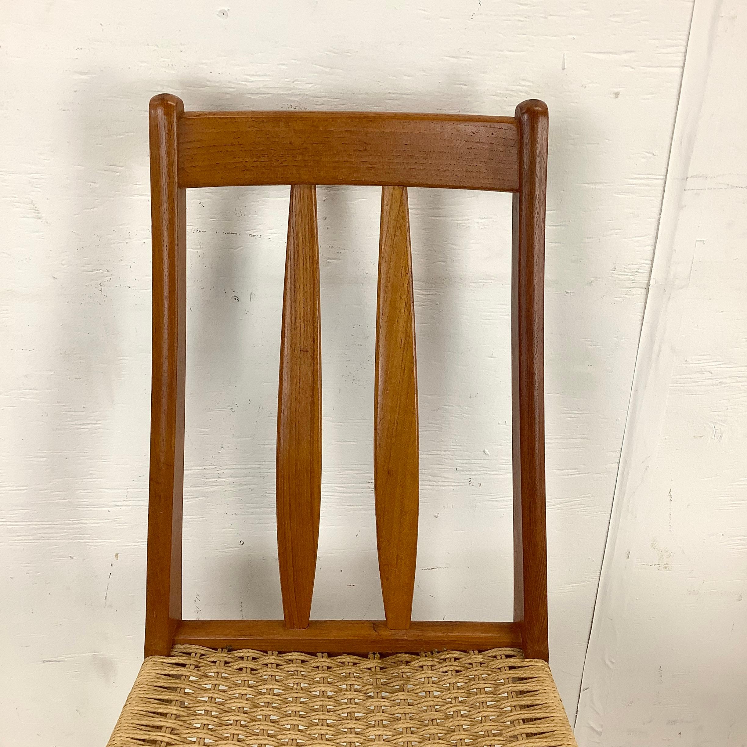 Scandinavian Modern Rope Seat Teak Dining Chairs, Set of Four 8