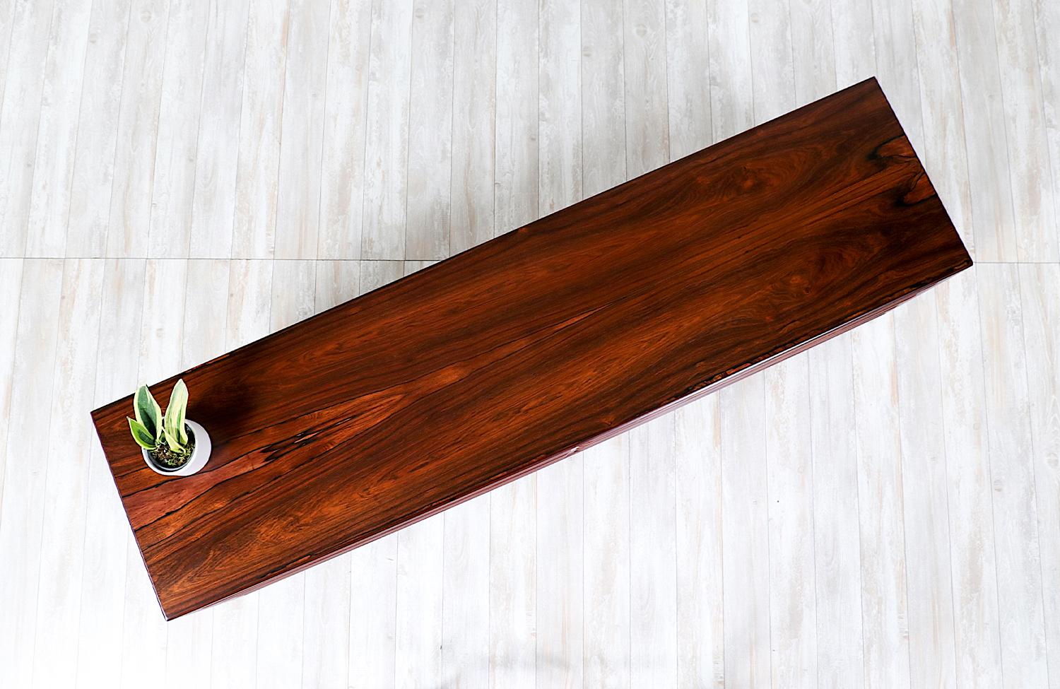 Expertly Restored - Scandinavian Modern Rosewood 8-Drawer Dresser by Westnofa 1
