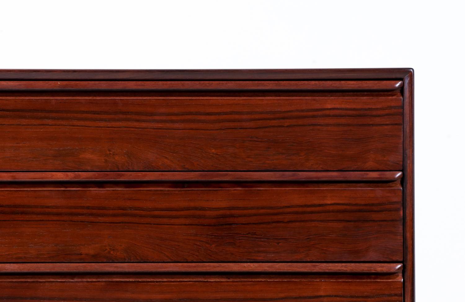 Expertly Restored - Scandinavian Modern Rosewood 8-Drawer Dresser by Westnofa 3