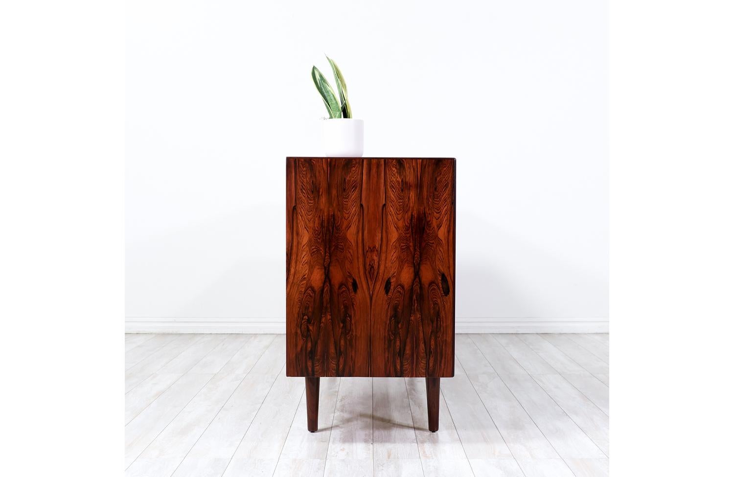 Expertly Restored - Scandinavian Modern Rosewood 8-Drawer Dresser by Westnofa 4