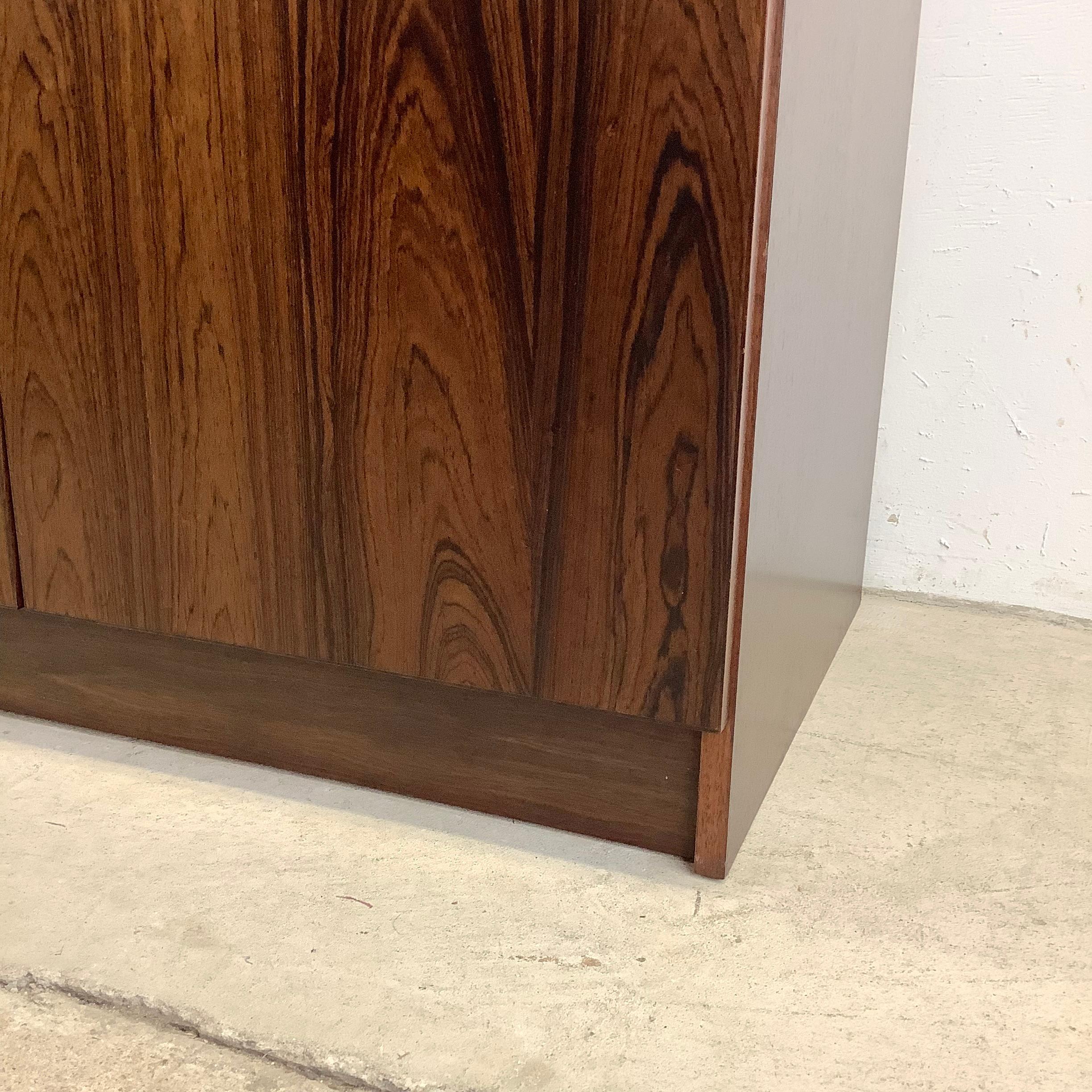 Scandinavian Modern Rosewood Bookshelf or Bar Cabinet For Sale 2