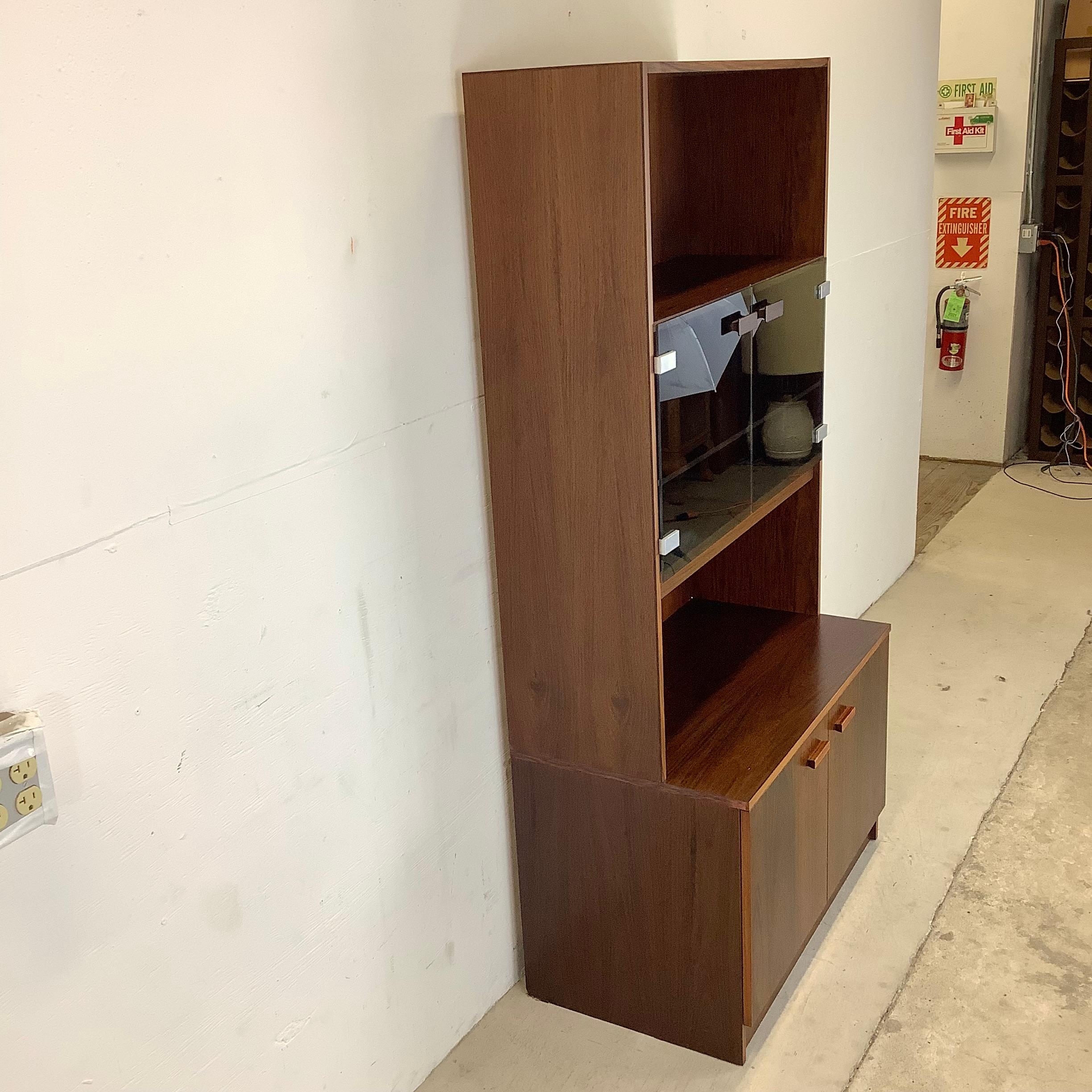 Wood Scandinavian Modern Rosewood Bookshelf or Bar Cabinet For Sale