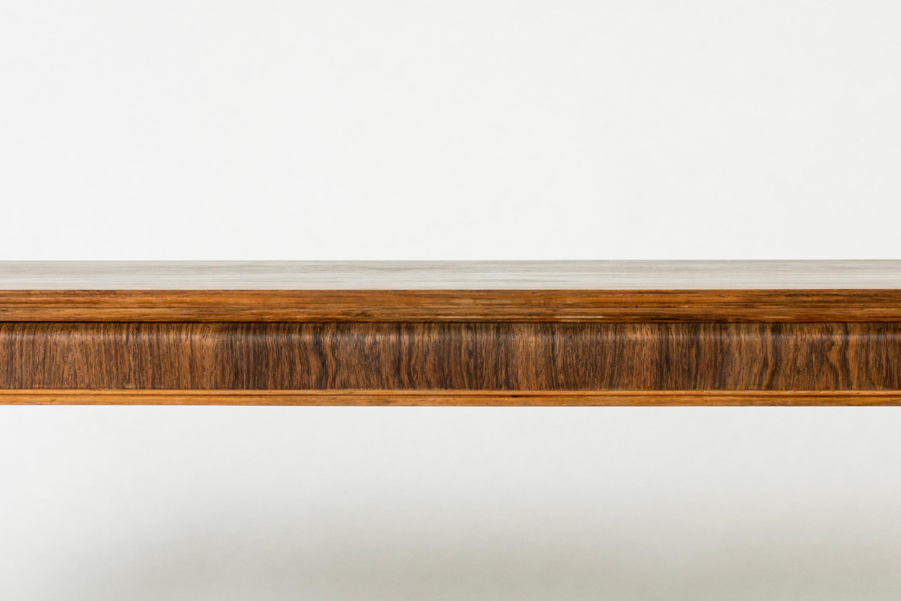 Scandinavian Modern rosewood coffee table, Sweden, 1930s In Good Condition For Sale In Stockholm, SE