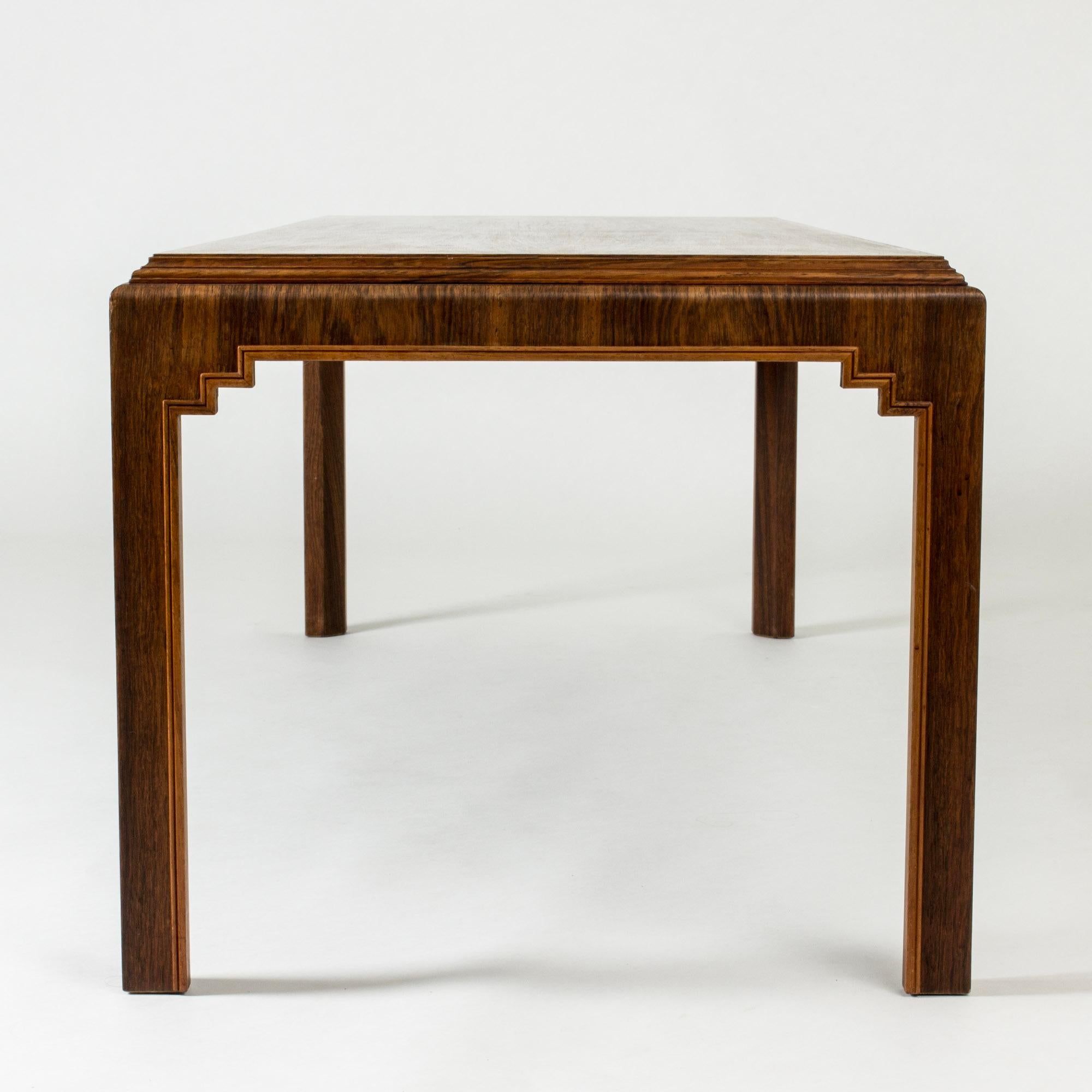 Scandinavian Modern rosewood coffee table, Sweden, 1930s For Sale 1