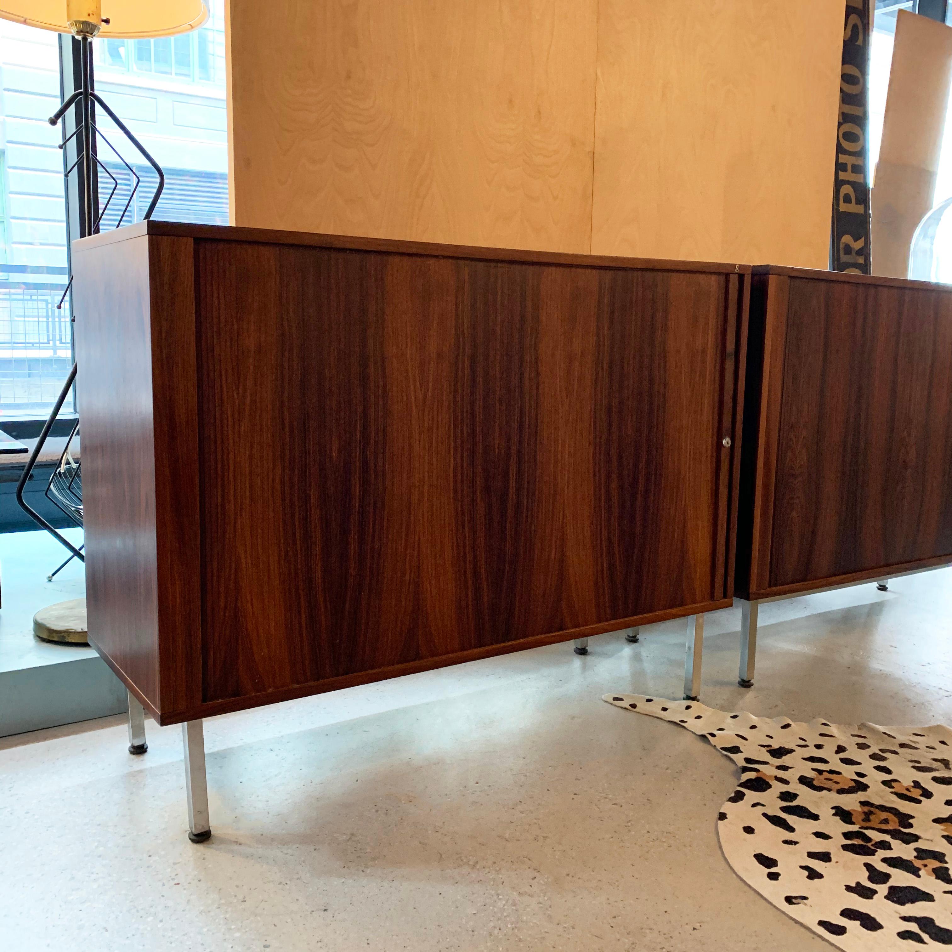 Danese Credenza moderna scandinava in palissandro di Marius Byrialsen per Nipu in vendita
