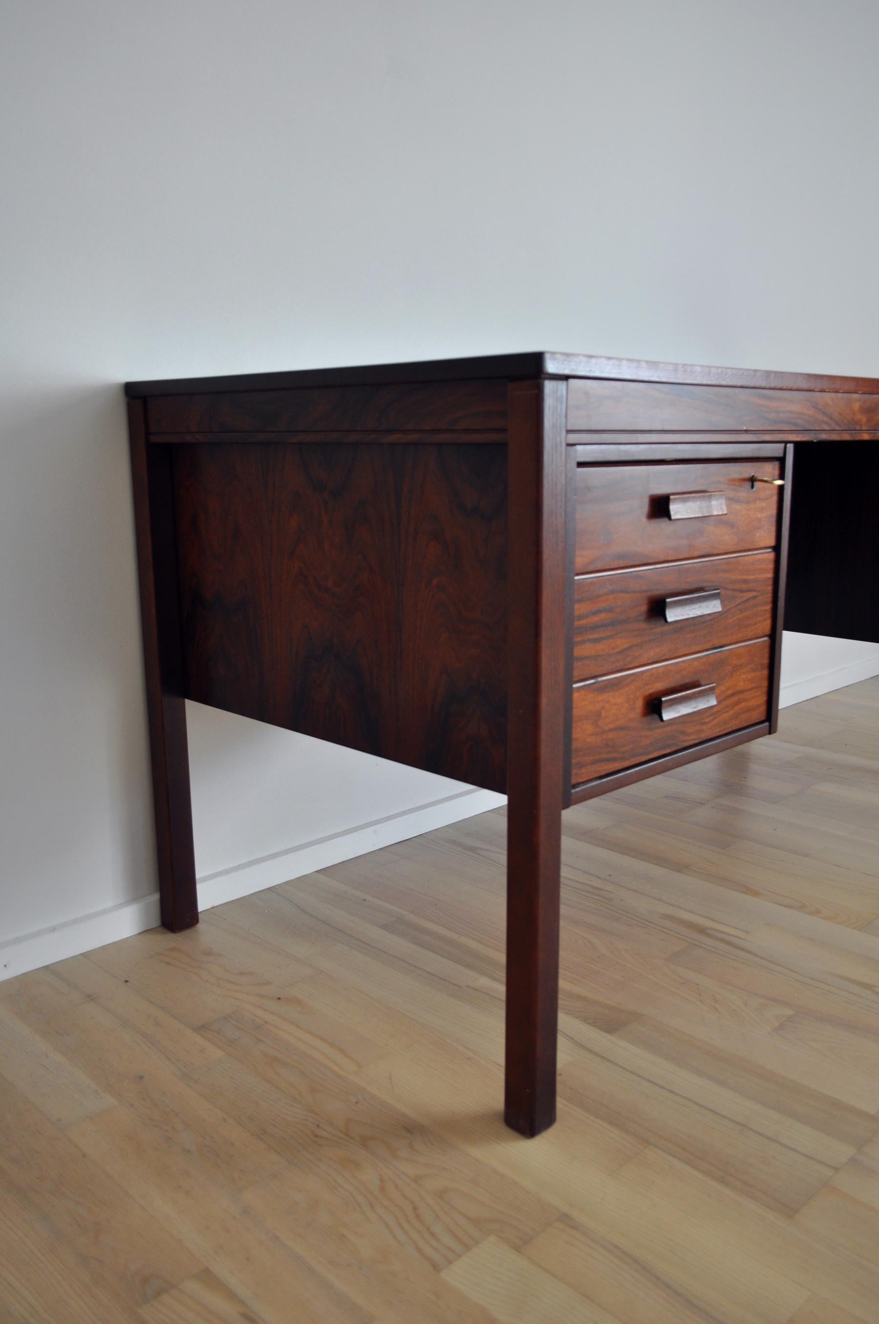 Scandinavian Modern Rosewood Desk by PS Heggen of Norway 7