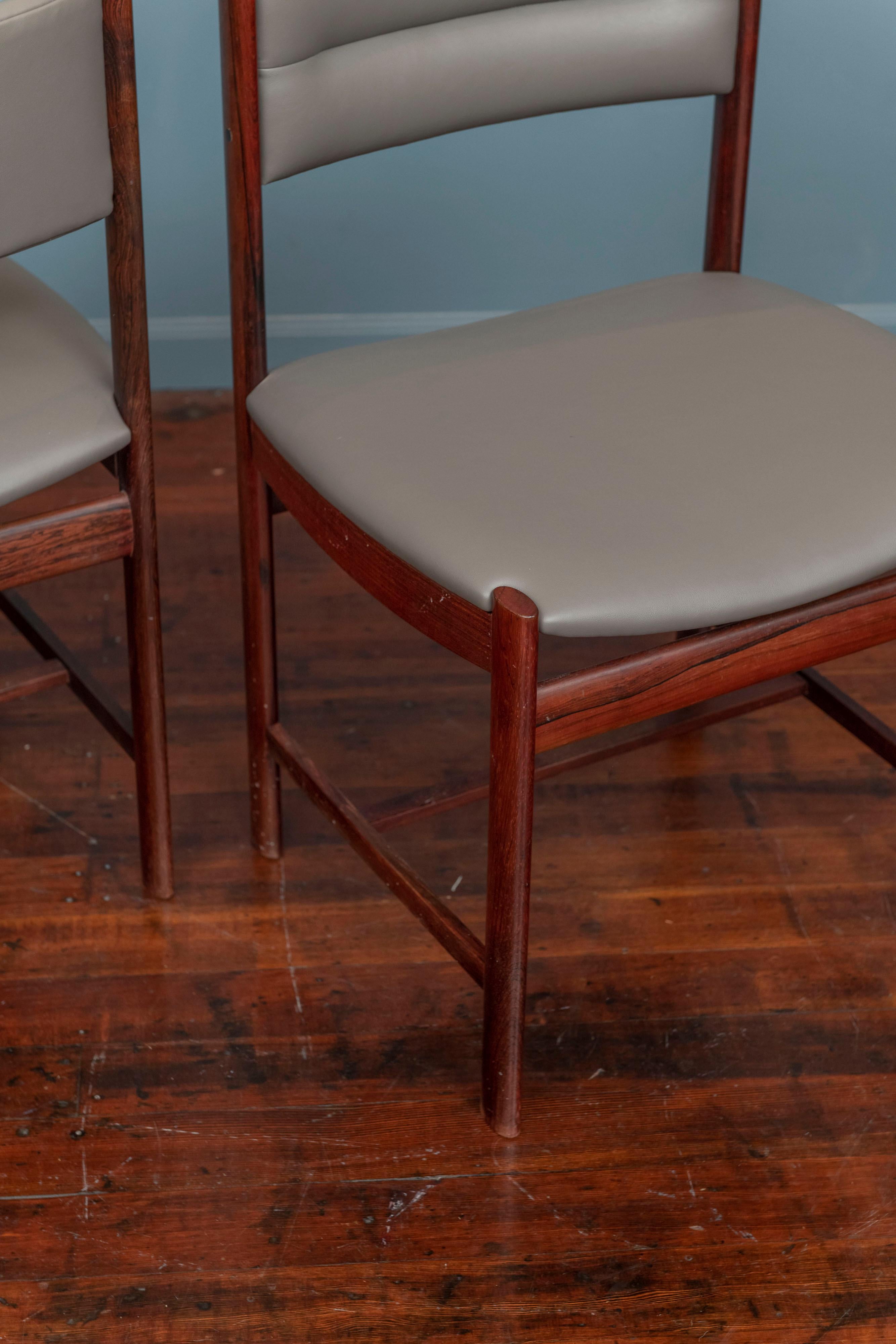 Scandinavian Modern Rosewood Dining Chairs For Sale 1