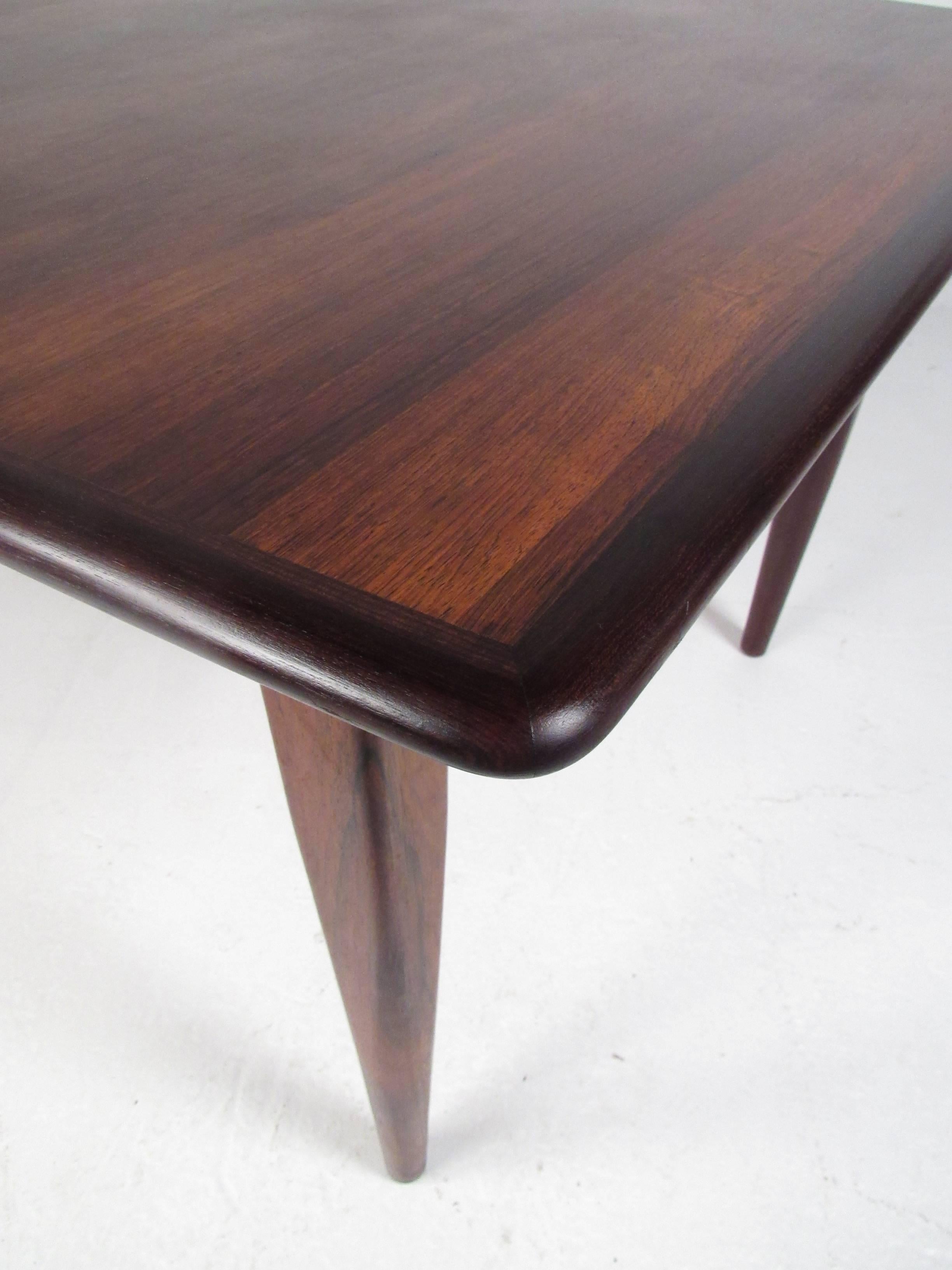 Ensemble de salle à manger scandinave moderne en bois de rose 5