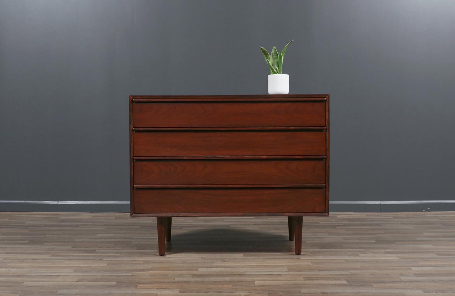 Transforming a piece of Mid-Century Modern furniture is like bringing history back to life, and we take this journey with passion and precision. With over 17 years of artisanal expertise, our Los Angeles studio is a haven where vintage treasures are