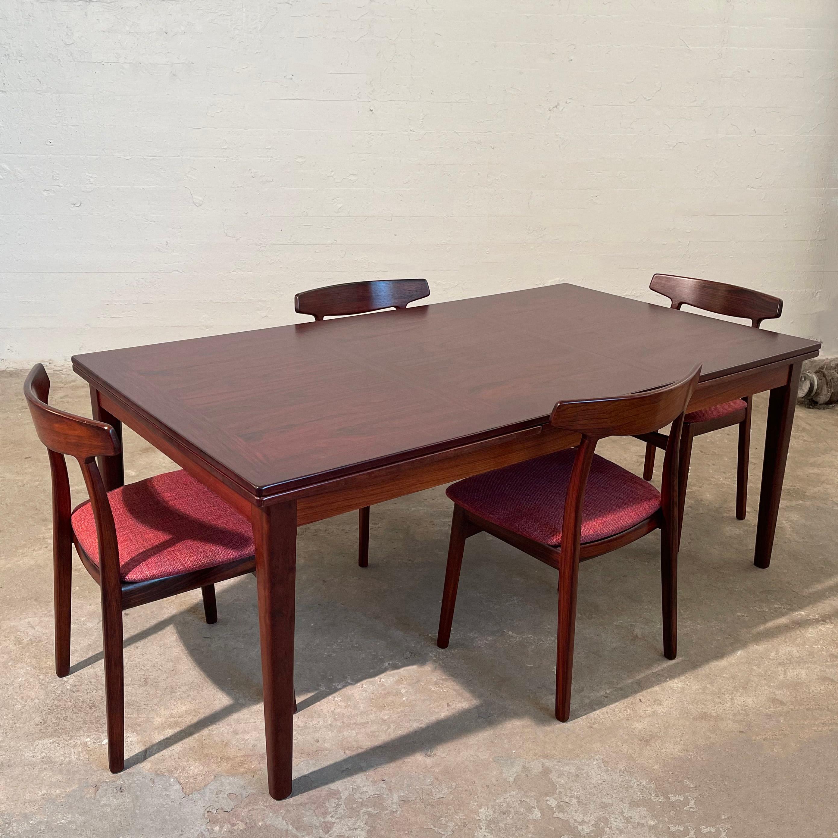 Scandinavian Modern Rosewood Extension Dining Table By Scovby Mobelfabrik For Sale 5