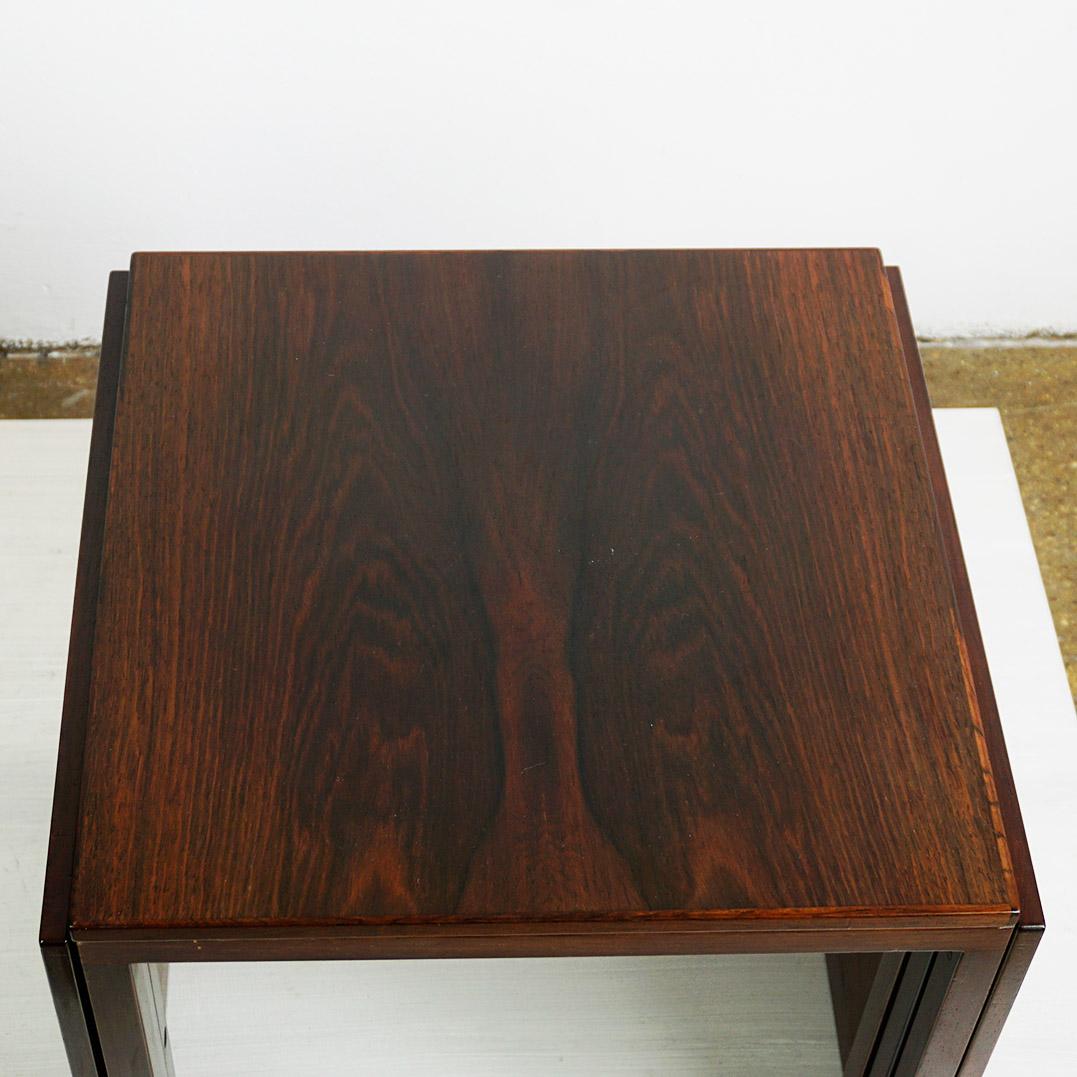 Tables gigognes scandinaves modernes en bois de rose  par Kai Kristiansen Danemark Bon état - En vente à Vienna, AT