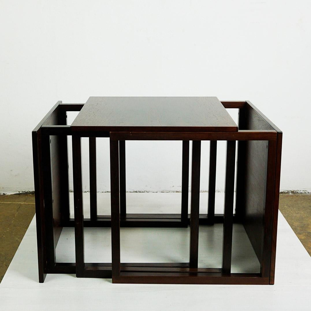 Bois de rose Tables gigognes scandinaves modernes en bois de rose  par Kai Kristiansen Danemark en vente