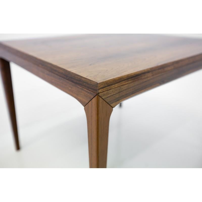 Scandinavian Modern Rosewood Side / Coffee Table by Johannes Andersen, 1960s In Good Condition In Chorzów, PL