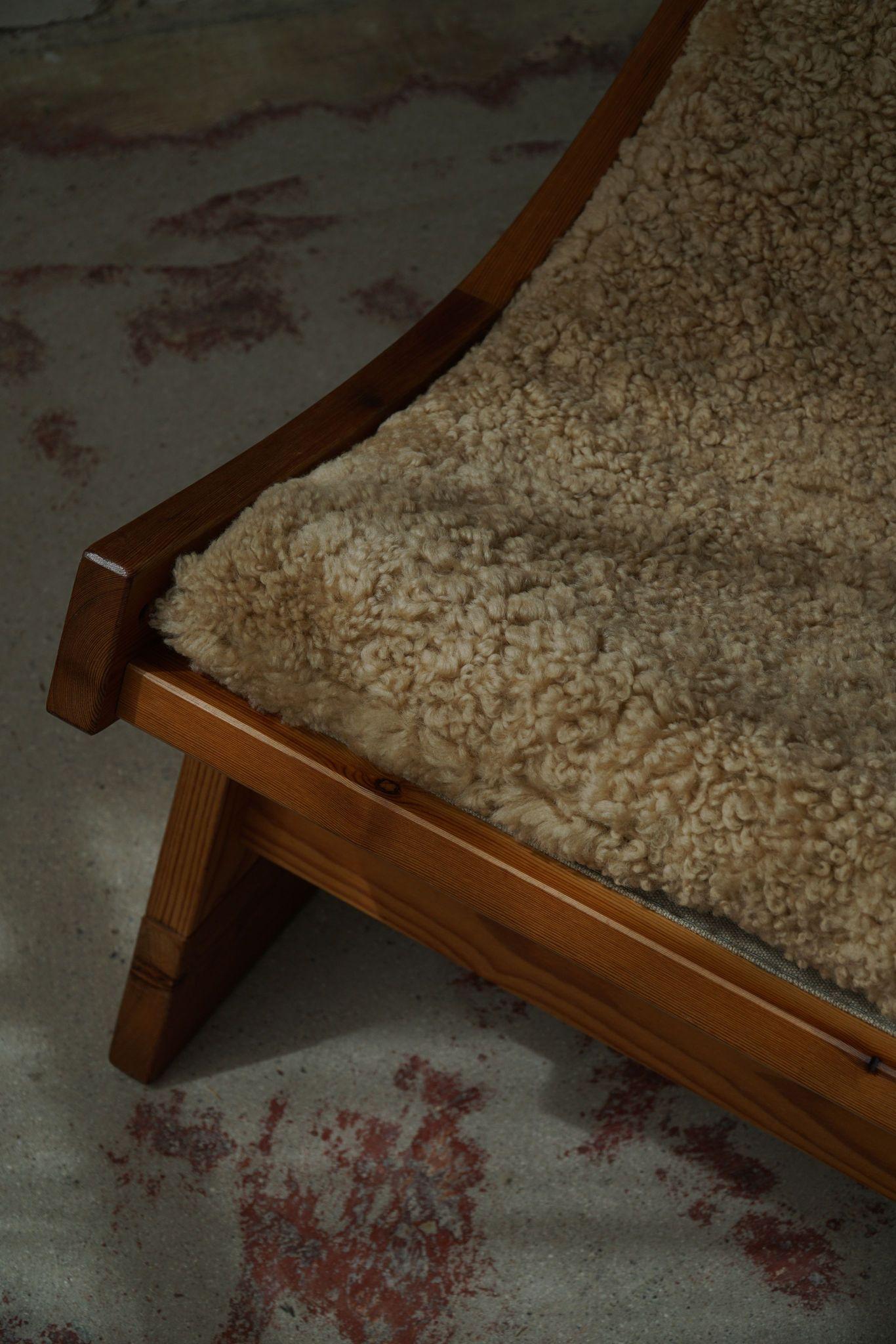 Scandinavian Modern Safari Lounge Chair in Canvas, Lambswool & Pine, 1960s In Good Condition In Odense, DK