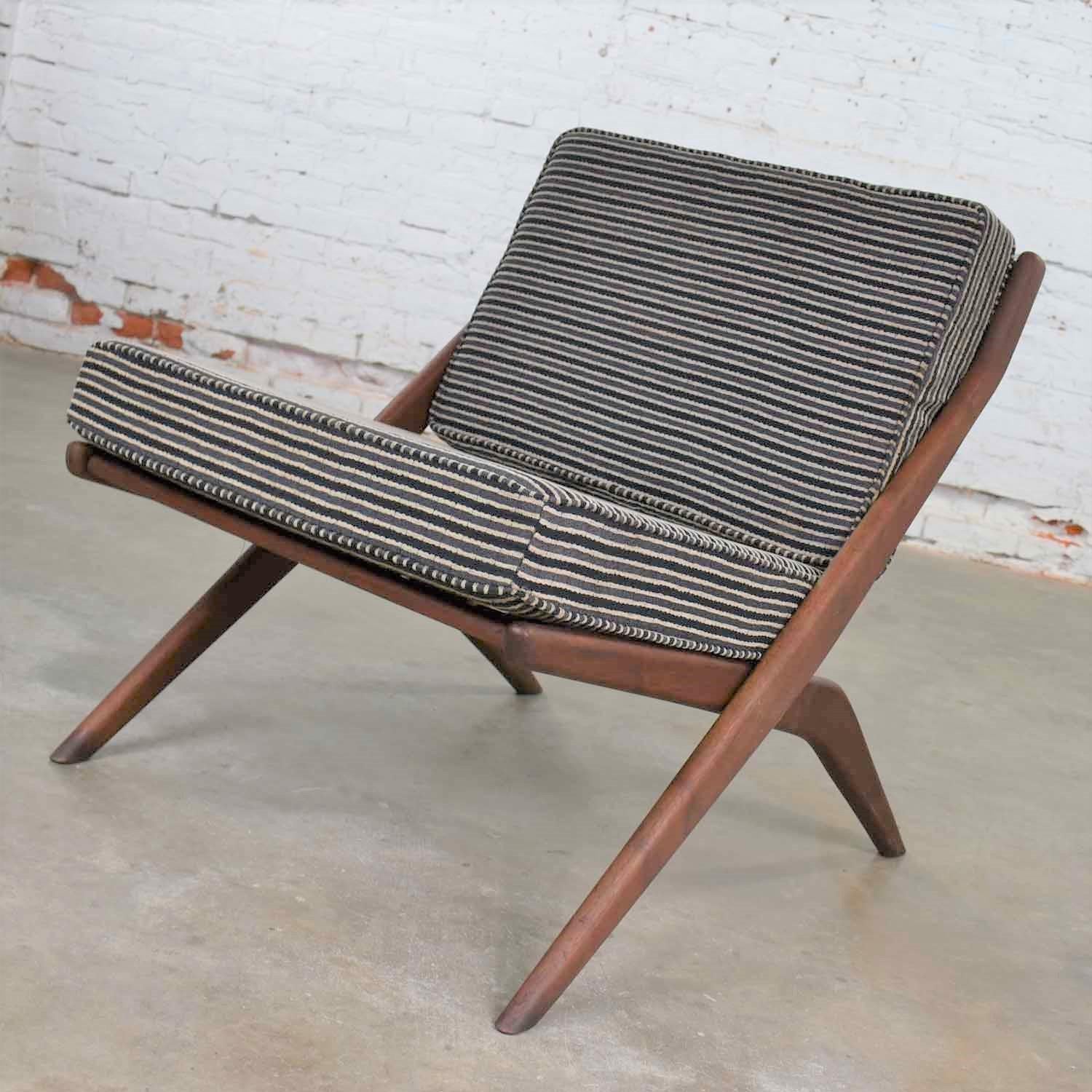 Fabric Scandinavian Modern Scissor Lounge Chair by Folke Ohlsson for DUX For Sale
