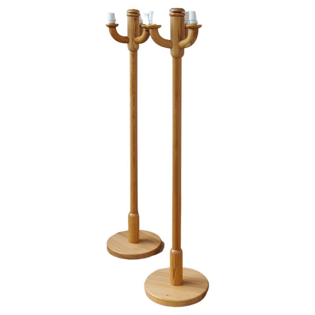 Scandinavian Modern Sculptural Floor Lamps in Pine, Sweden 1970s For Sale