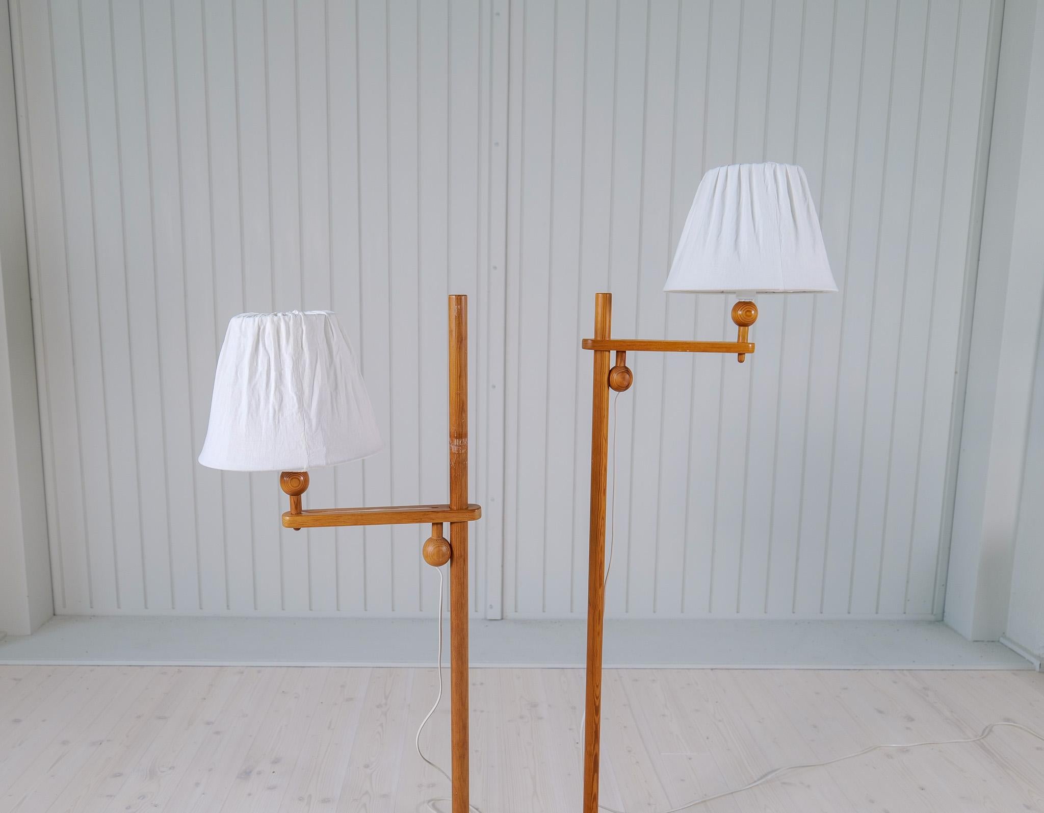 Late 20th Century Scandinavian Modern Sculptural Floor Lamps in Pine, Yngve Ekström Sweden 1970s For Sale