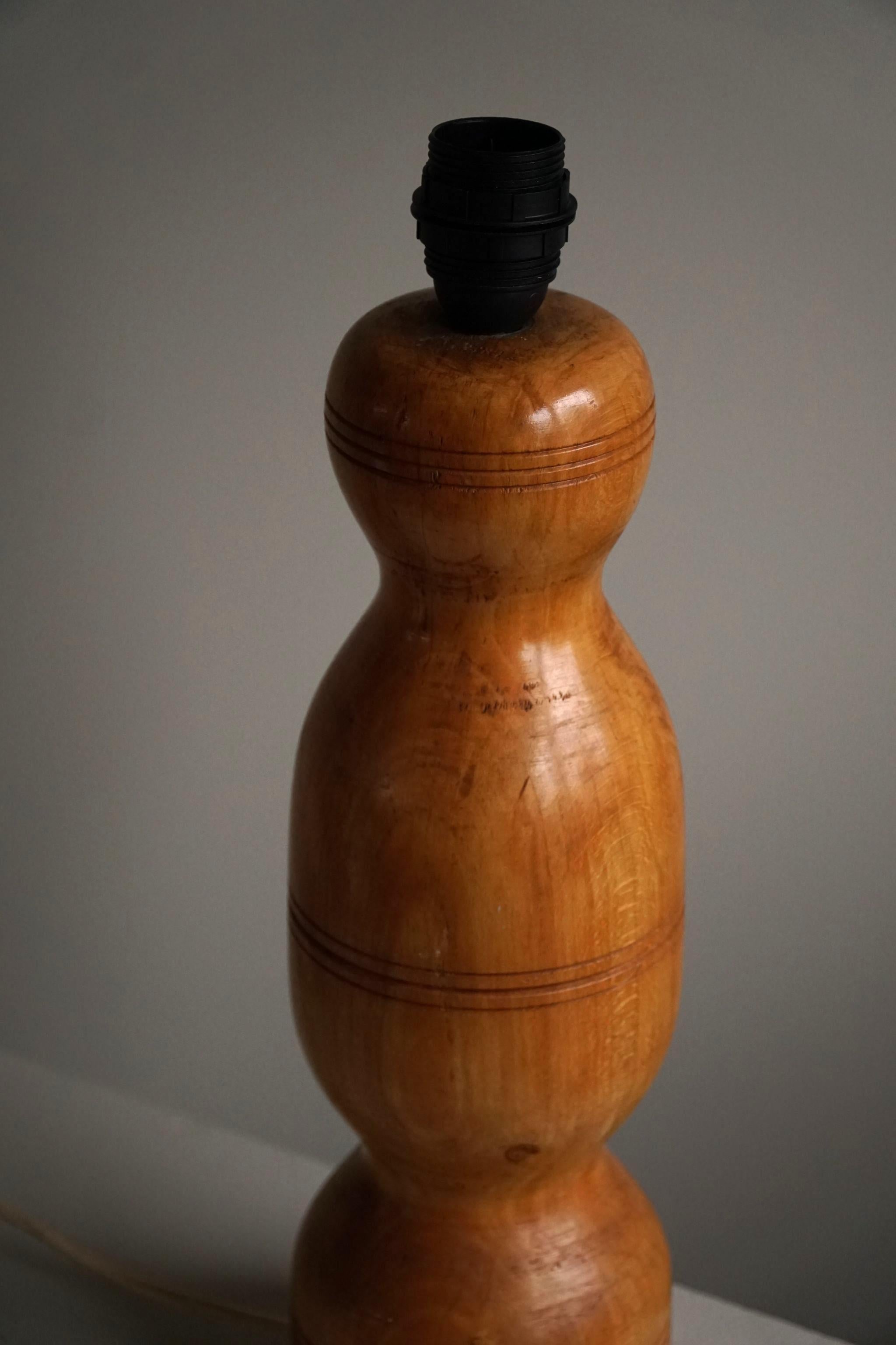 Danish Scandinavian Modern, Sculptural Organic Wooden Table Lamp, 1960s 